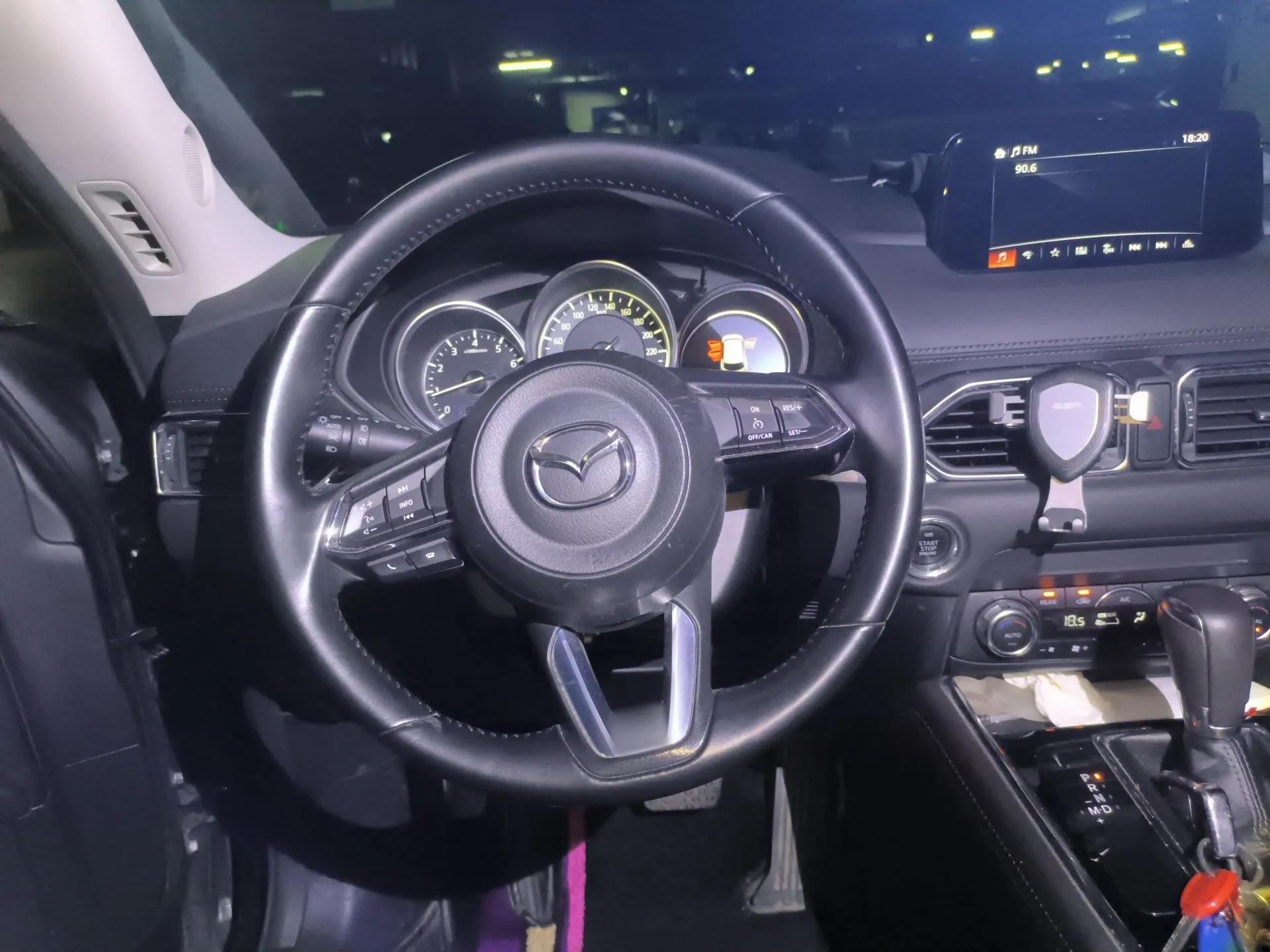 Mazda CX-8 2019 2.5L Two-Wheel Drive Luxury Version — миниатюра 11