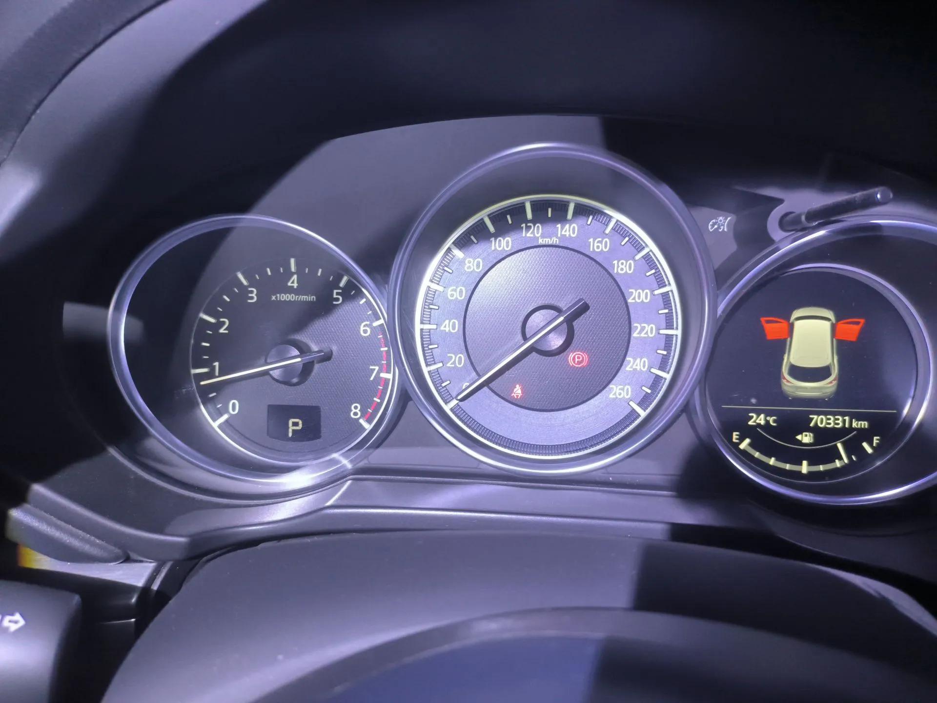 Mazda CX-8 2019 2.5L Two-Wheel Drive Luxury Version — миниатюра 12