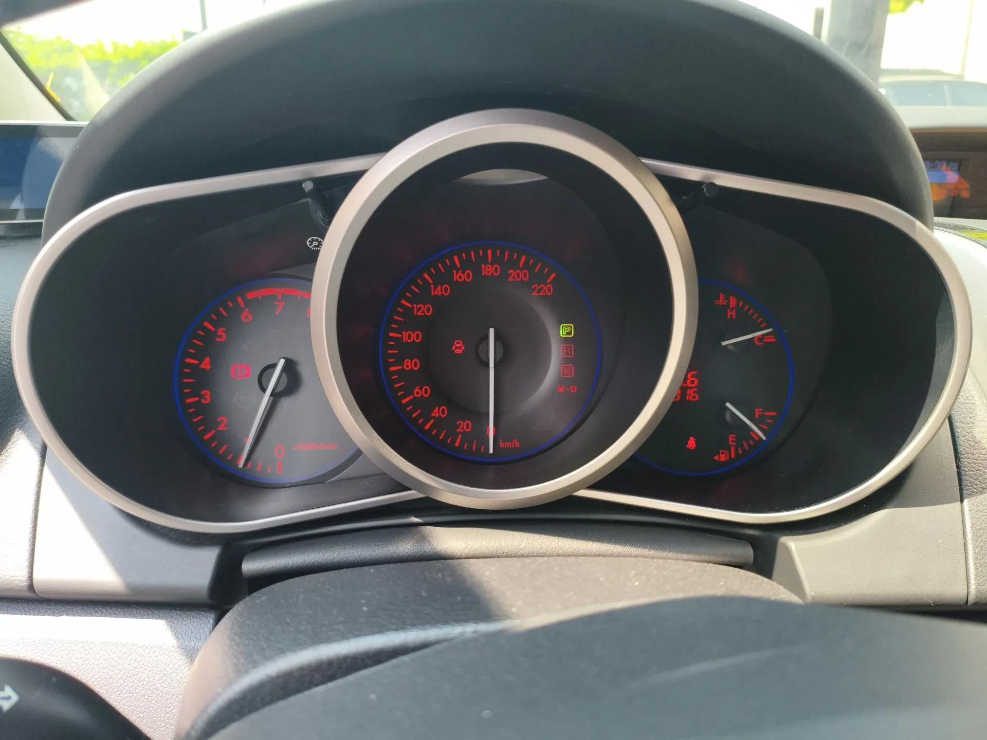 Mazda CX-7 2014 2.5L 2WD Luxury Edition — миниатюра 12