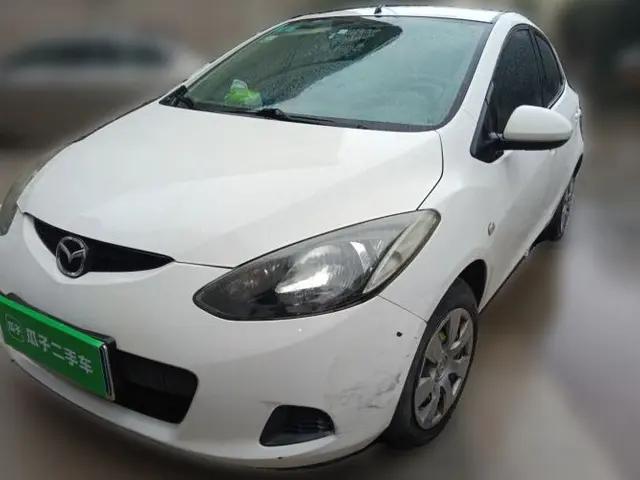 Mazda 2 2012 Hatchback Xuan Dong 1.3L Automatic Standard Edition