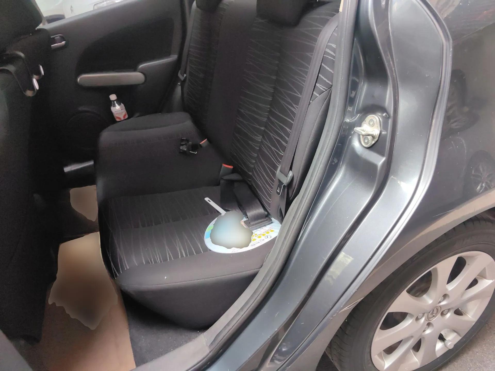 Mazda 2 2011 XuanDong 1.5L Manual Fashion Edition — миниатюра 18
