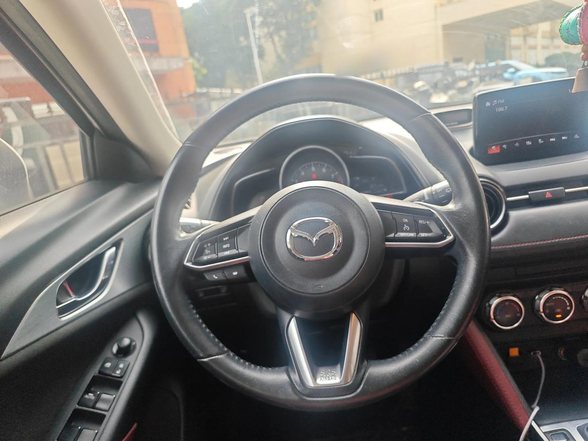 Mazda CX-3 2018 2.0L Automatic Prestige Edition — миниатюра 9