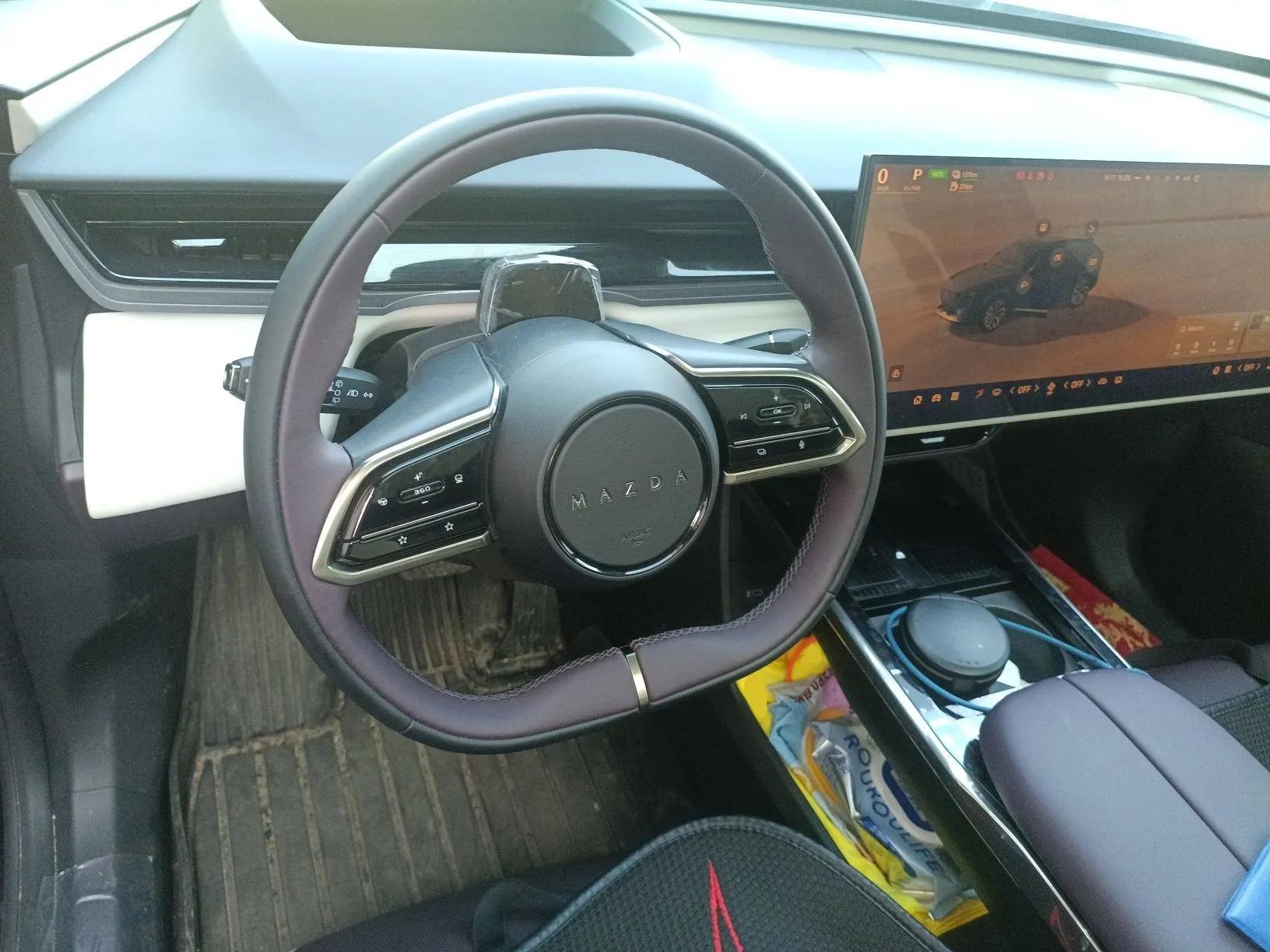 Mazda EZ-60 2025 Model Range-Extended 200 Max — миниатюра 11