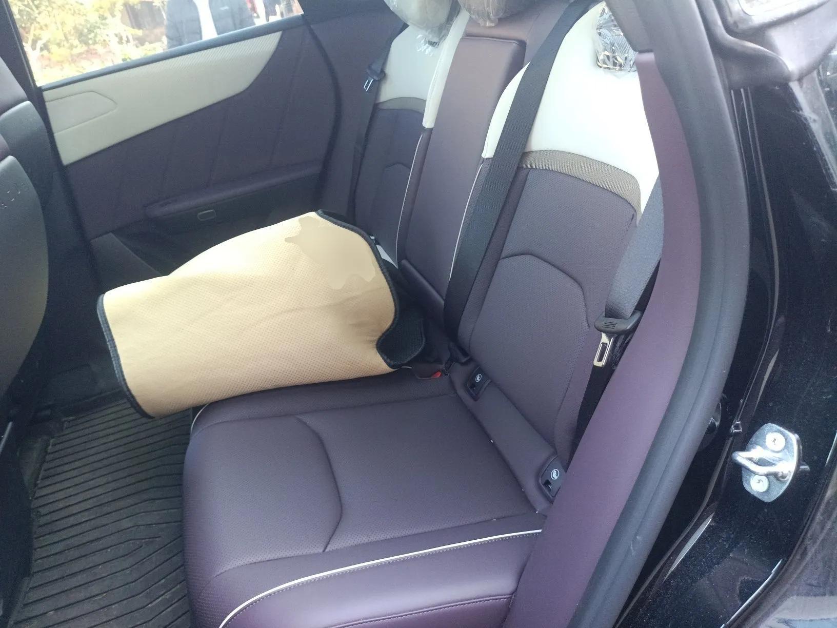 Mazda EZ-60 2025 Model Range-Extended 200 Max — миниатюра 18