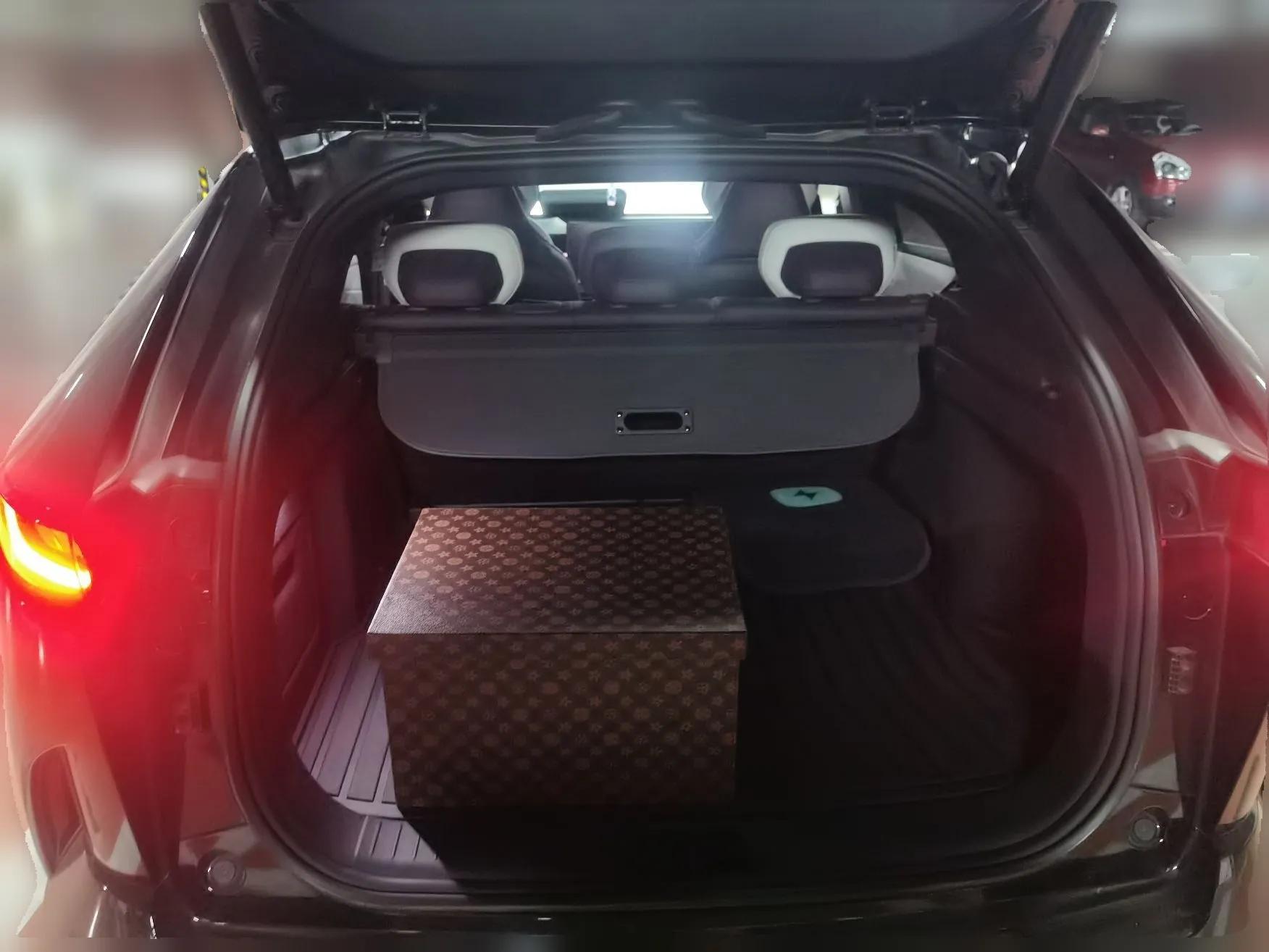Mazda EZ-60 2025 Model Range-Extended 200 Max — миниатюра 20