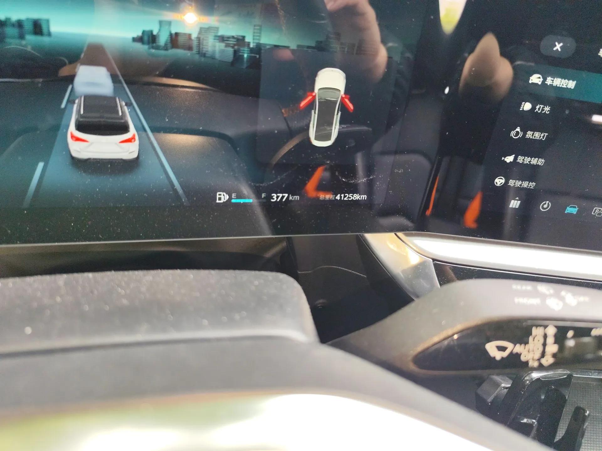 MG ONE 2022 α-Smart Sports Series 1.5T Advanced Edition — миниатюра 13