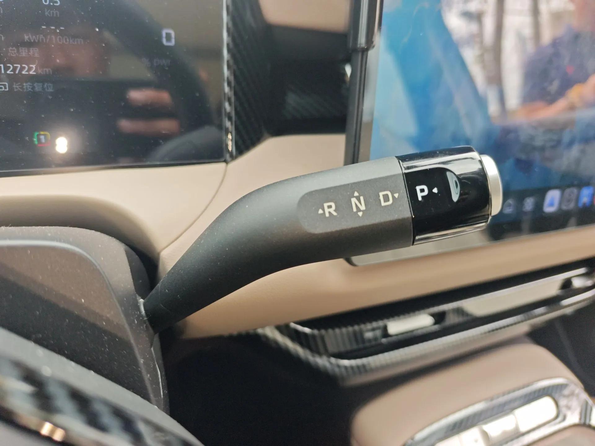 MG ES5 2025 525max Rear-Drive Intelligent Driving Version — миниатюра 15