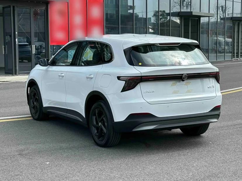 MG ES5 2025 425 Pro Rear-Drive Version — миниатюра 3