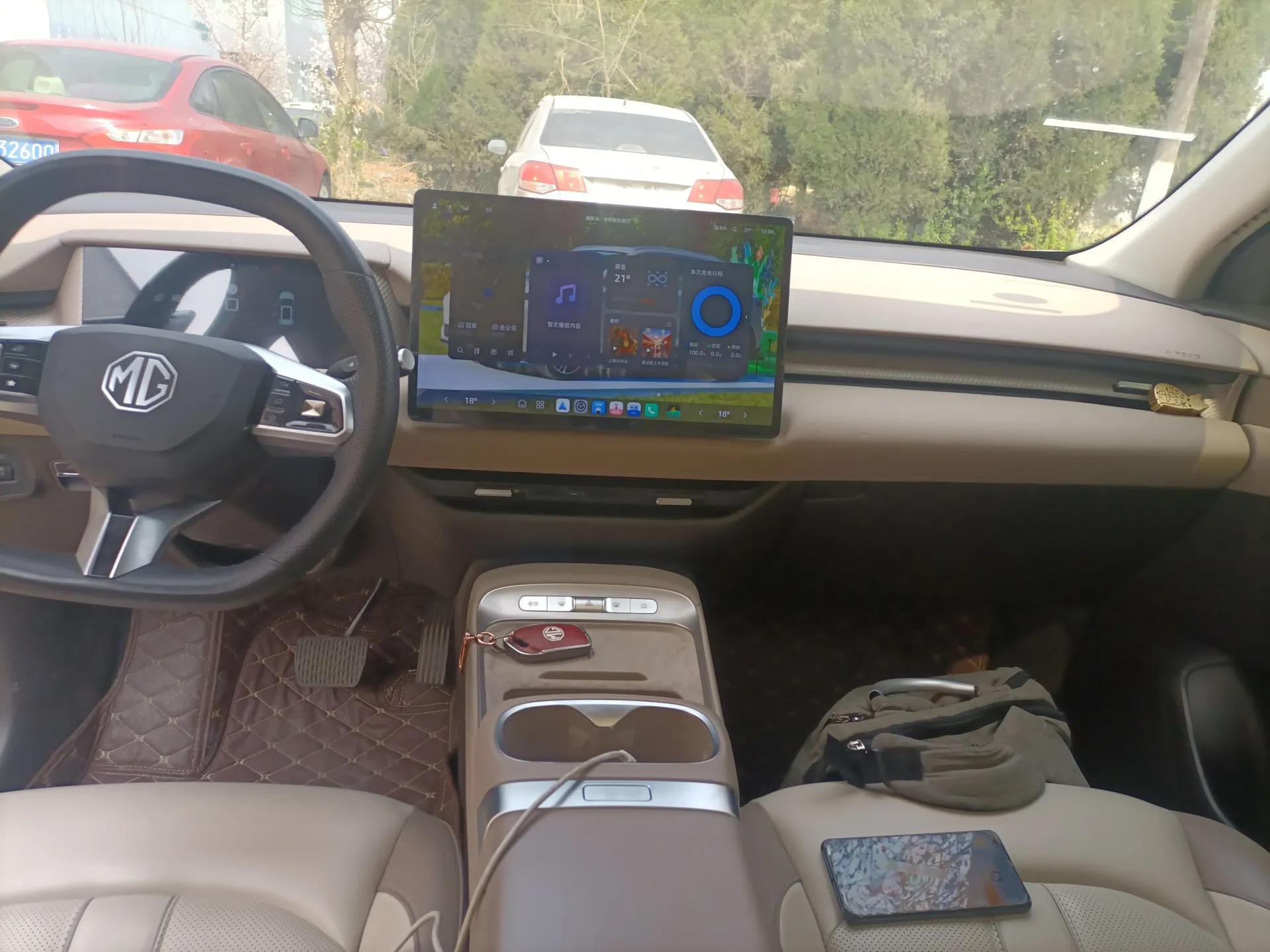 MG ES5 2025 525max Rear-Drive Intelligent Driving Version — миниатюра 15