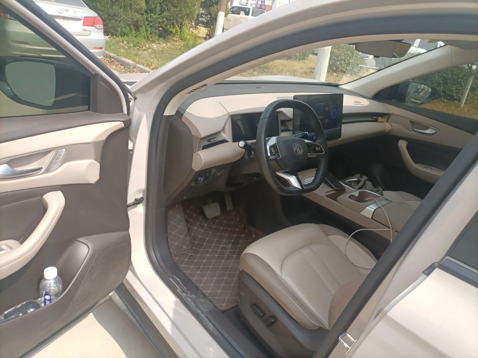 MG ES5 2025 525max Rear-Drive Intelligent Driving Version — миниатюра 18