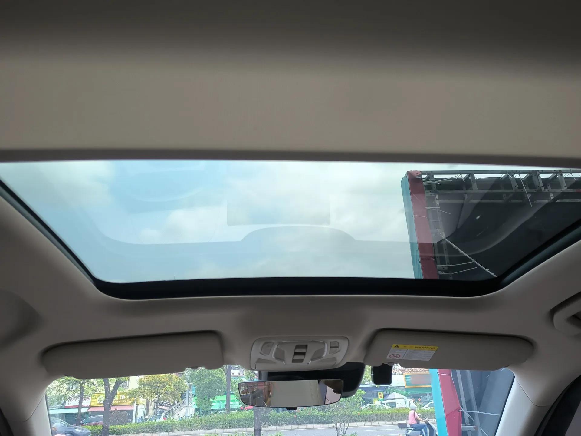 MG ES5 2025 525max Rear-Drive Intelligent Driving Version — миниатюра 21