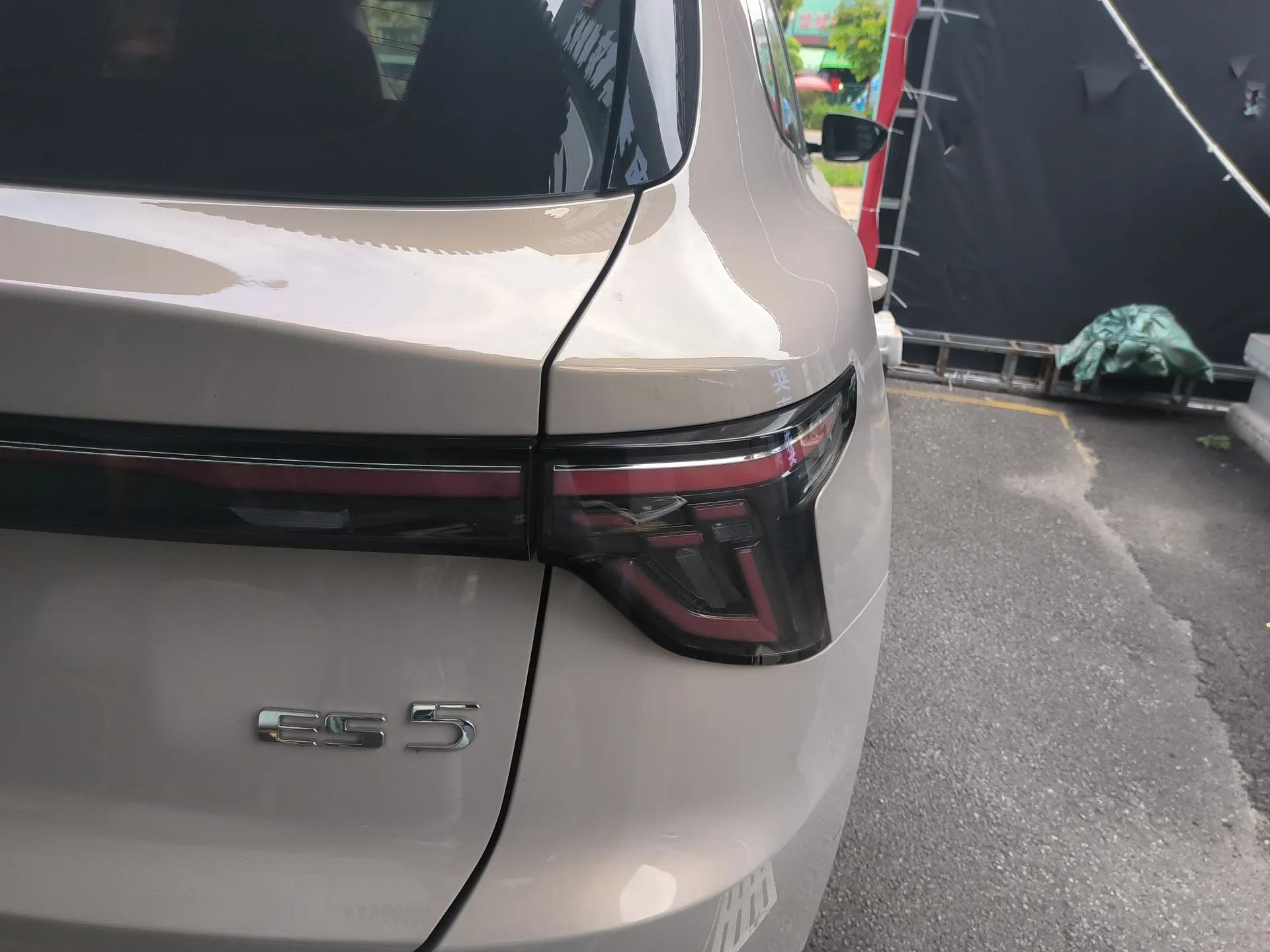 MG ES5 2025 525max Rear-Drive Intelligent Driving Version — миниатюра 7