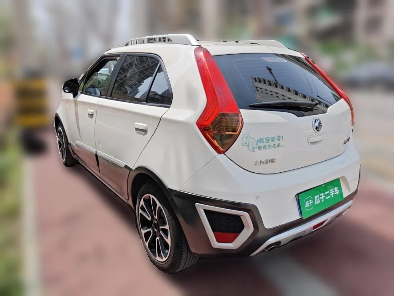 MG 3SW 2015 1.5L AMT Elite Model — миниатюра 4