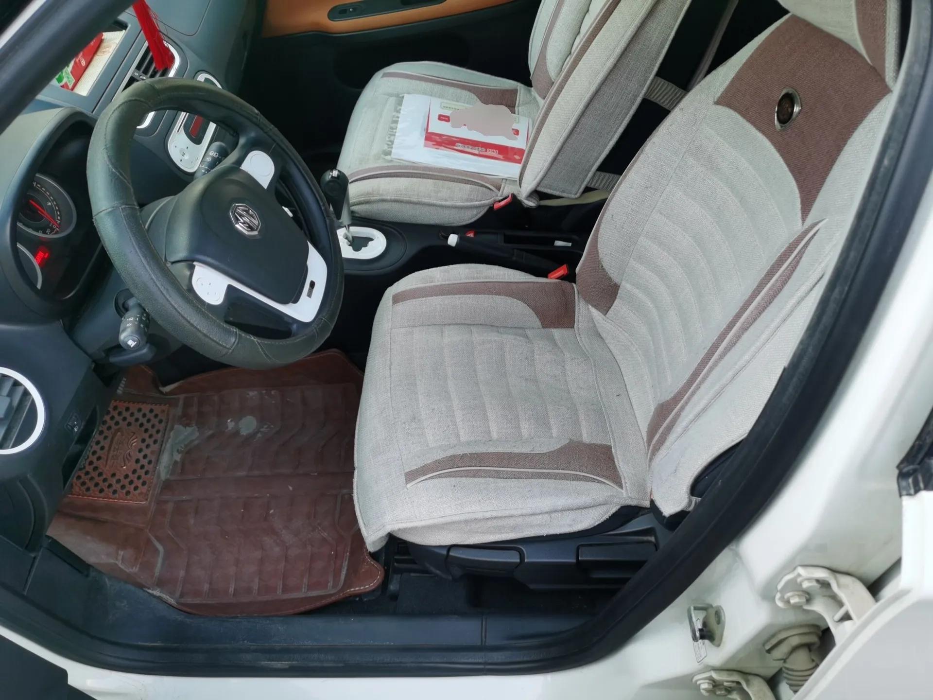 MG 3SW 2015 1.5L AMT Elite Model — миниатюра 16