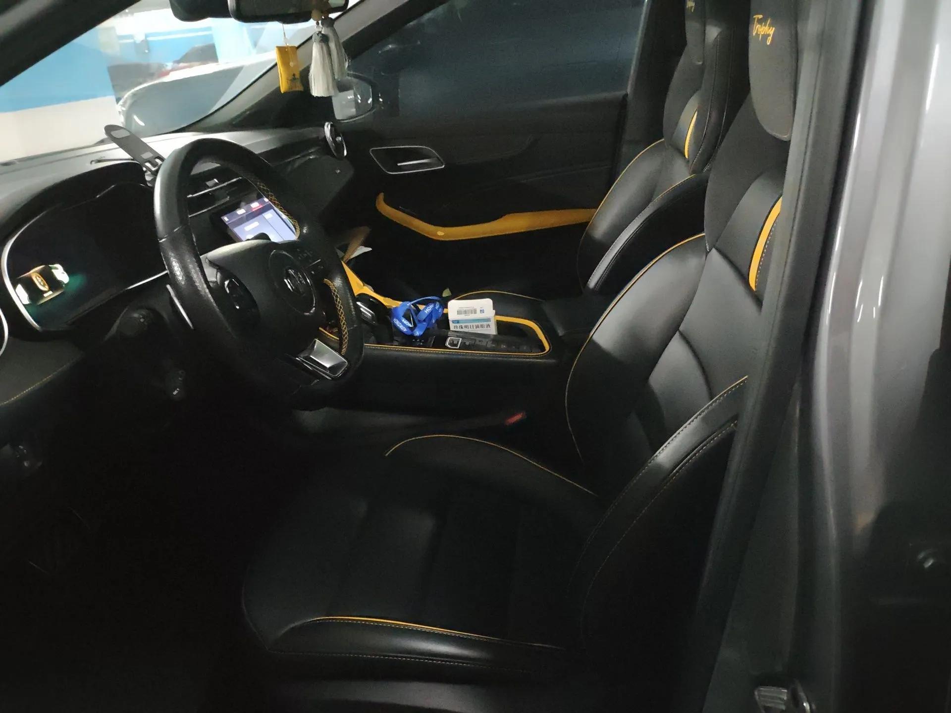 MG 6 New Energy 2020 1.5T Hybrid Trophy Intelligent Drive Flagship Edition — миниатюра 16
