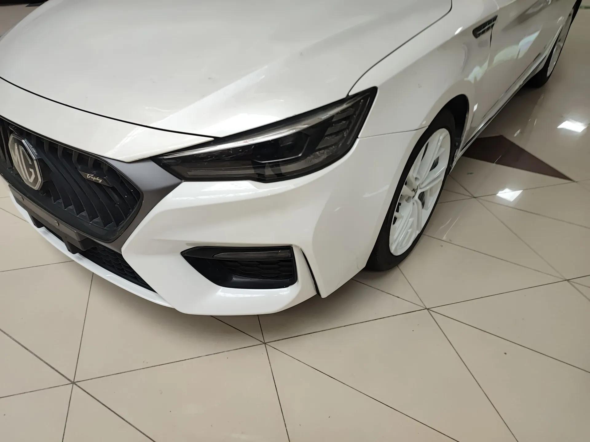 MG 6 New Energy 2020 1.5T Hybrid Leading Trendy Edition — миниатюра 5