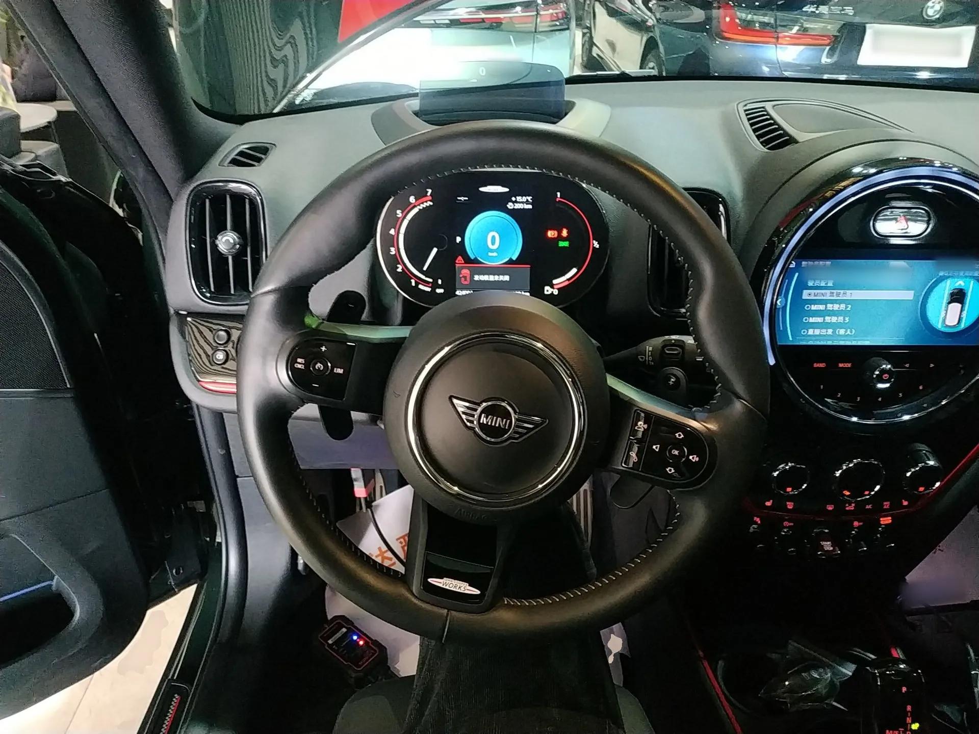 MINI JCM COUNTRYMAN 2022 2.0T JOHN COOPER WORKS ALL-IN — миниатюра 13