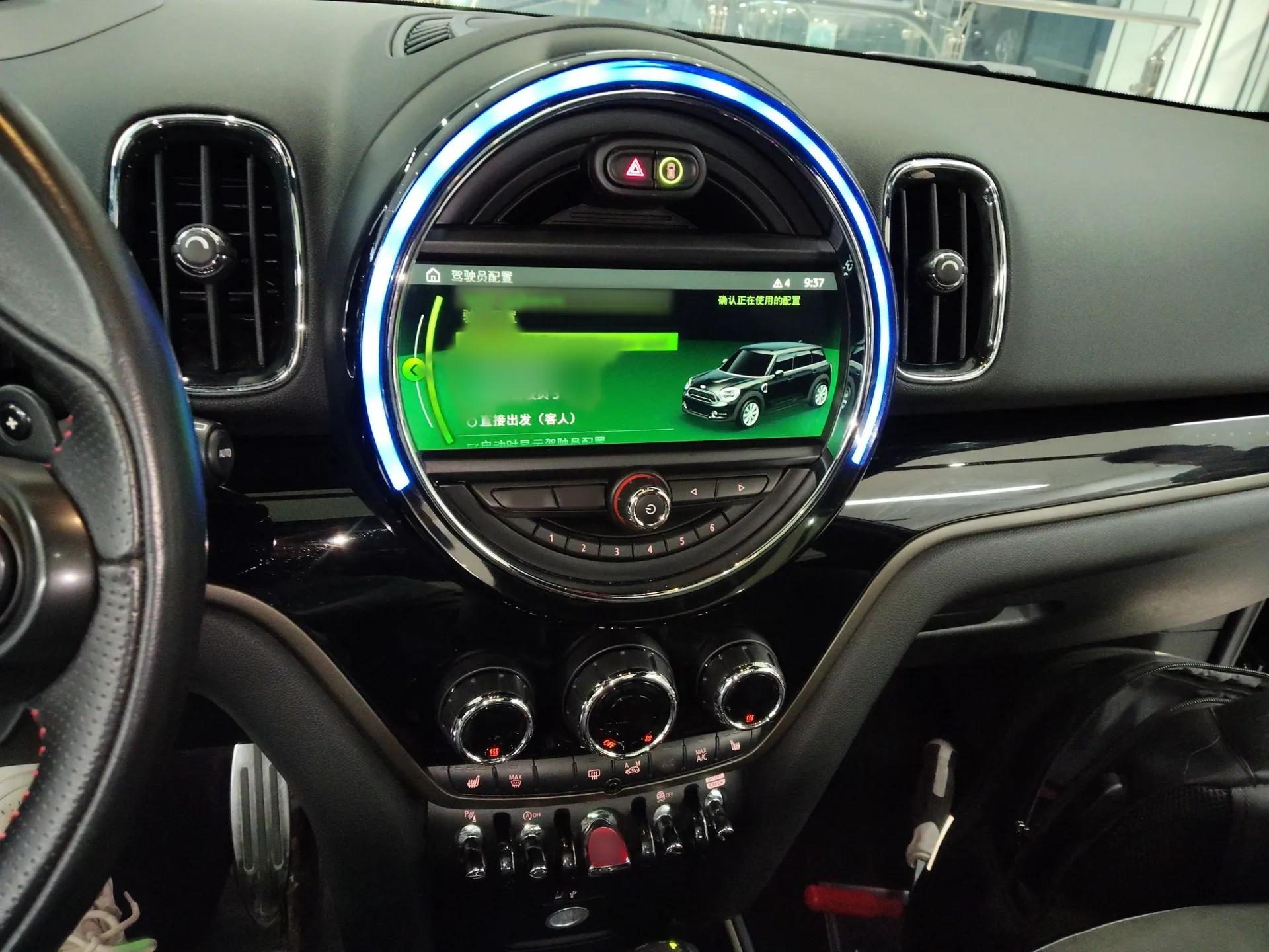 MINI JCM COUNTRYMAN 2018 2.0T JOHN COOPER WORKS ALL-IN — миниатюра 16