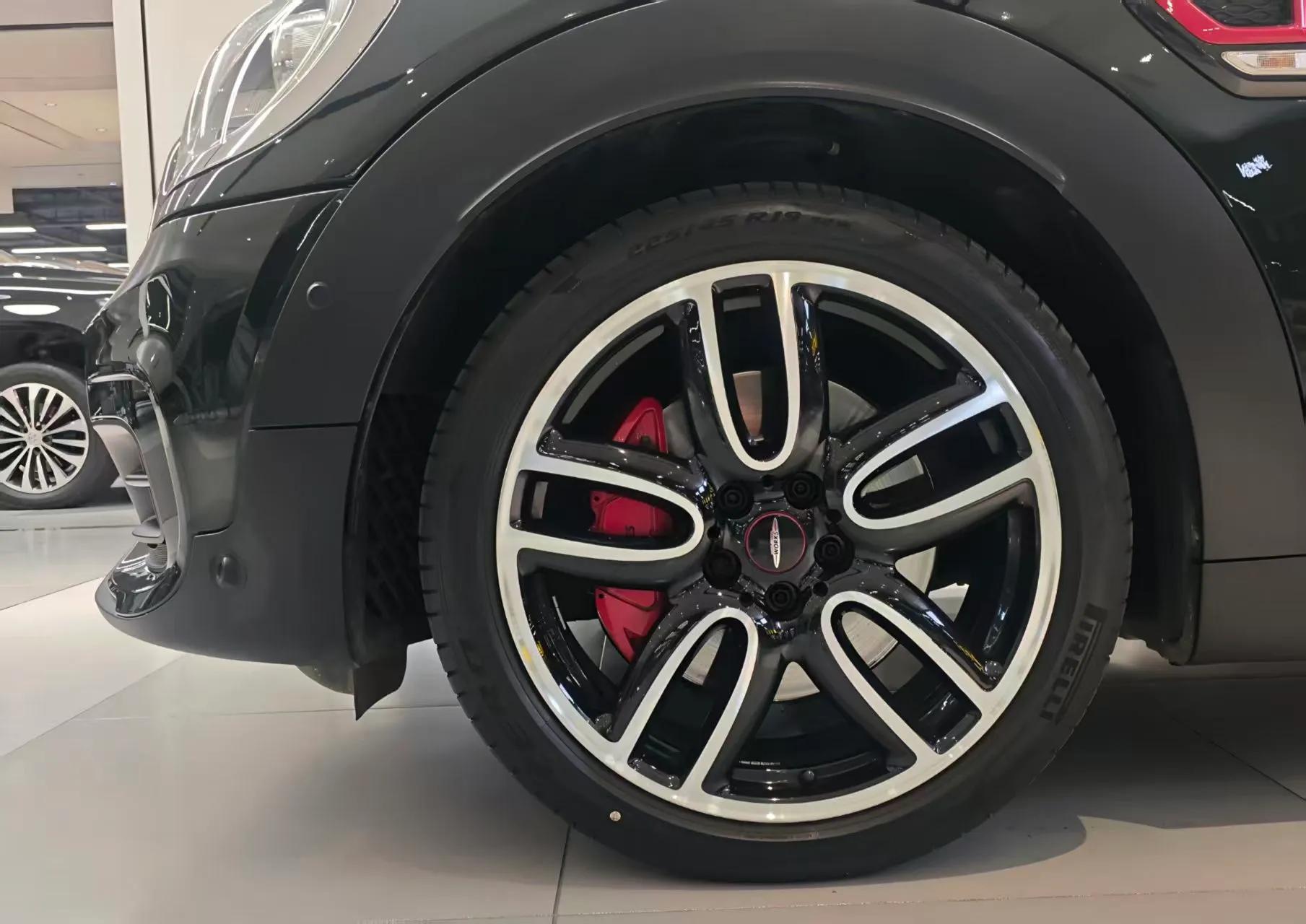 MINI JCM COUNTRYMAN 2018 2.0T JOHN COOPER WORKS ALL-IN — миниатюра 10