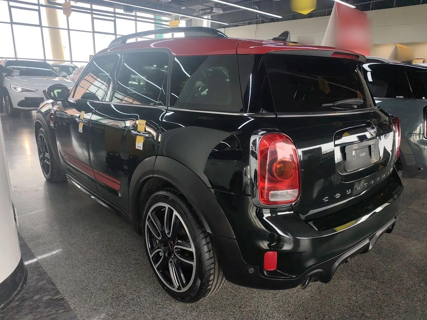 MINI JCM COUNTRYMAN 2018 2.0T JOHN COOPER WORKS ALL-IN — миниатюра 7