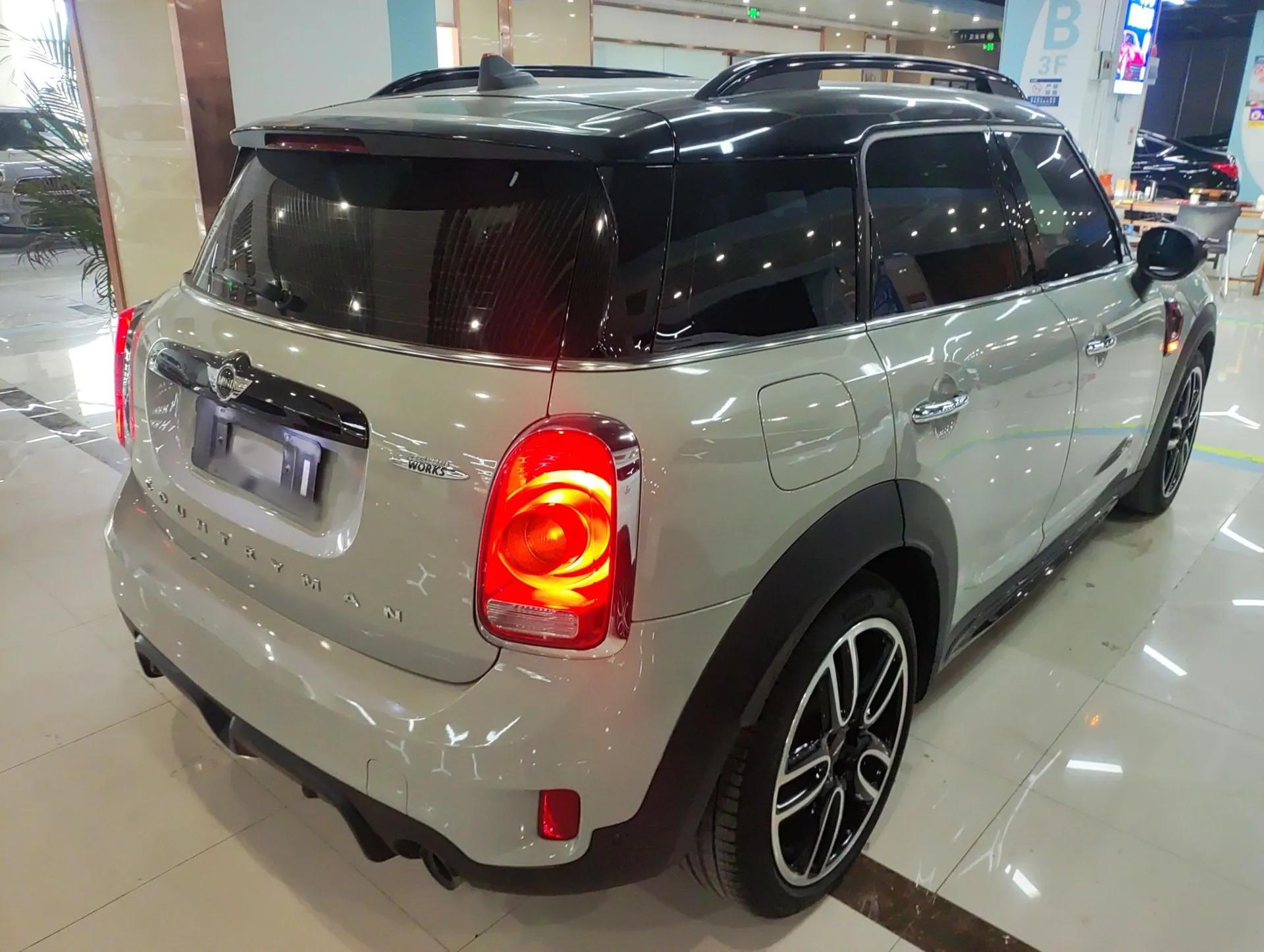 MINI JCM COUNTRYMAN 2017 2.0T JOHN COOPER WORKS Traveler — миниатюра 6