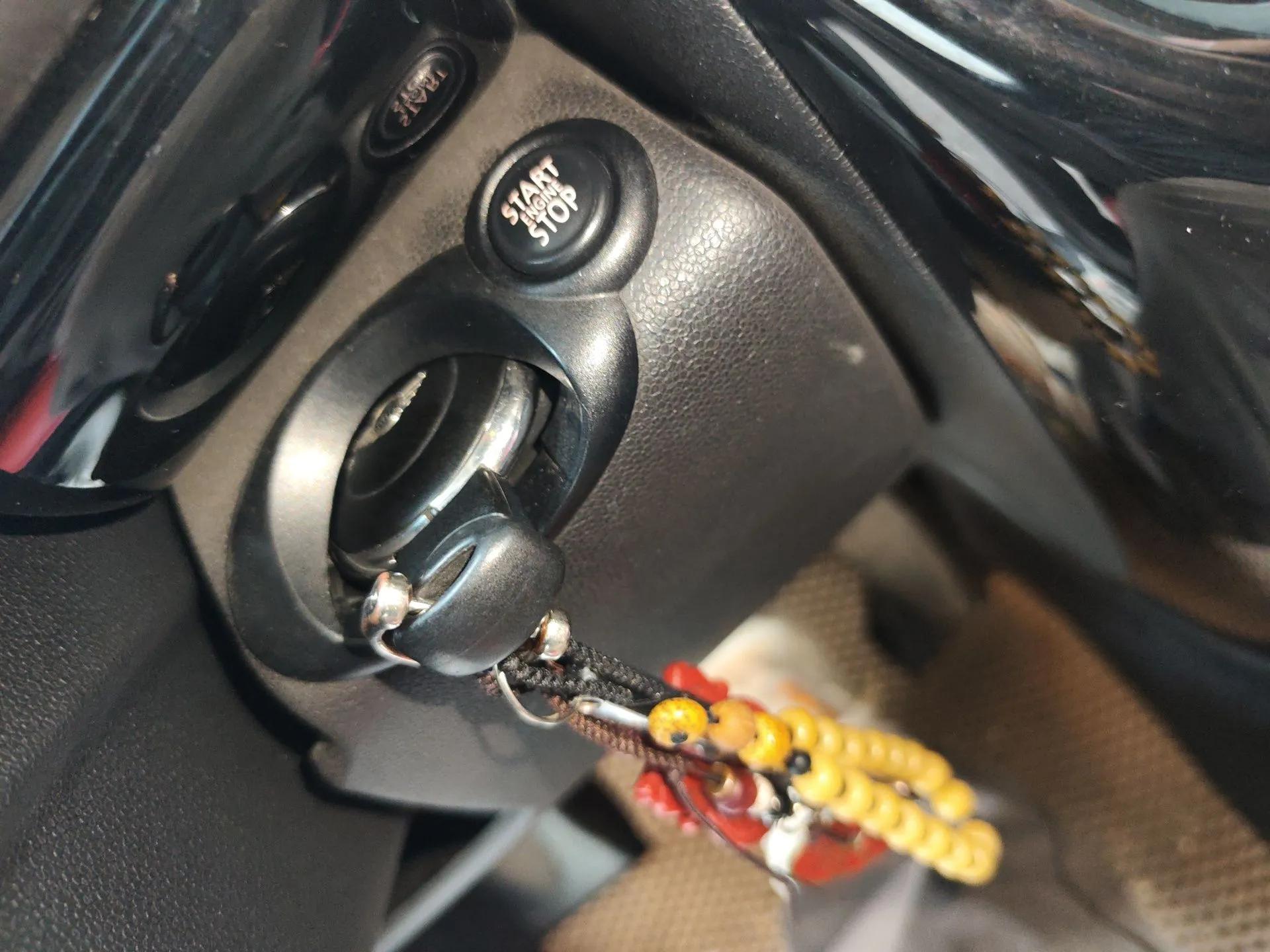MINI Paceman 2013 1.6L COOPER — миниатюра 9