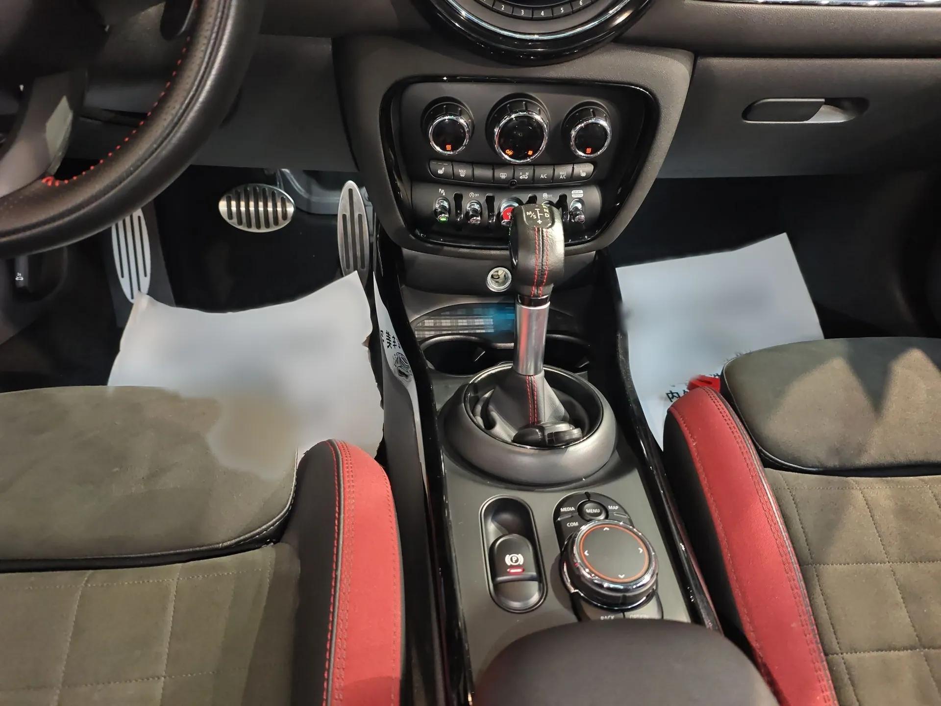 MINI JCW CLUBMAN 2017 2.0T JOHN COOPER WORKS Geek — миниатюра 15