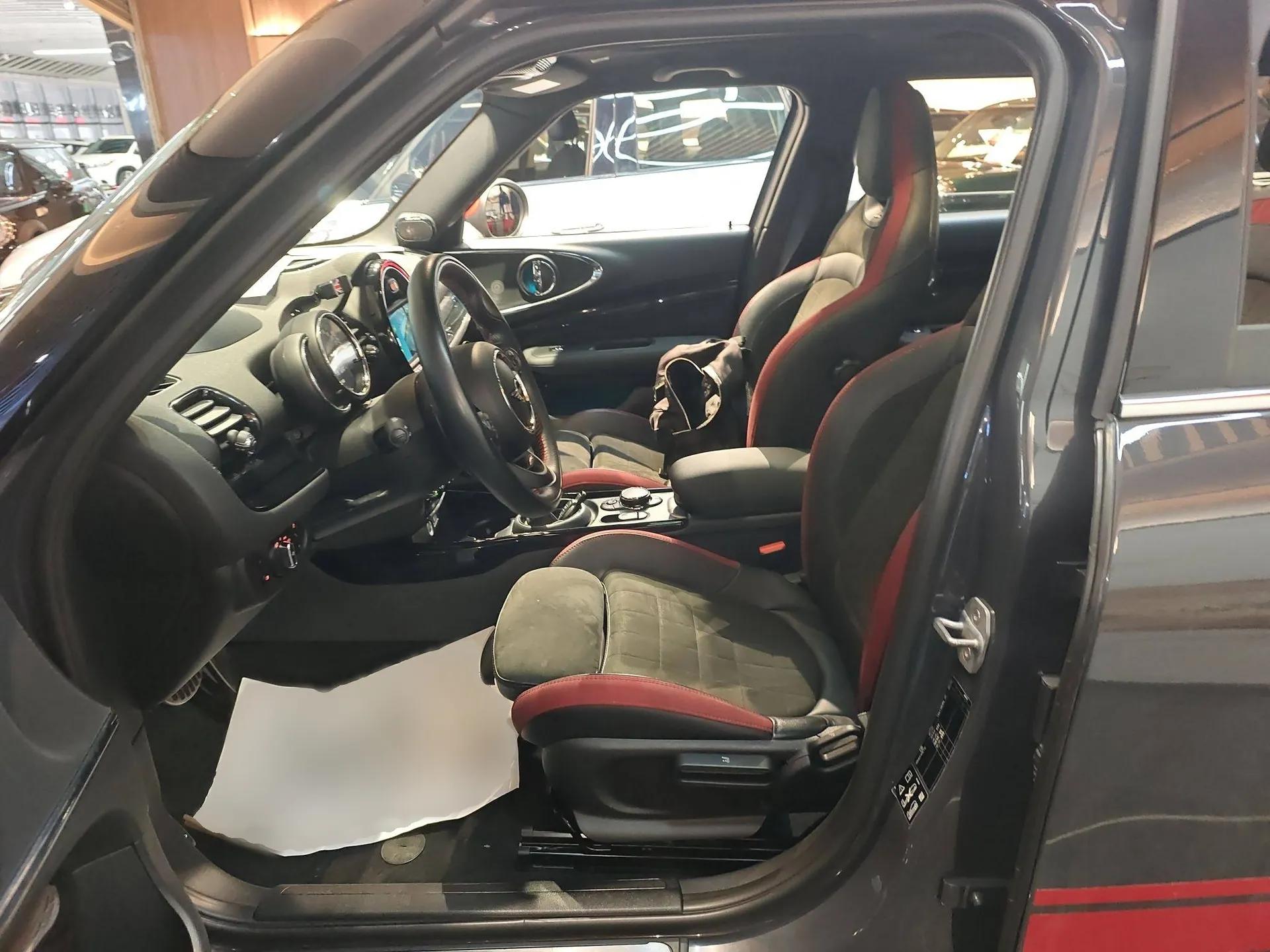 MINI JCW CLUBMAN 2017 2.0T JOHN COOPER WORKS Geek — миниатюра 16