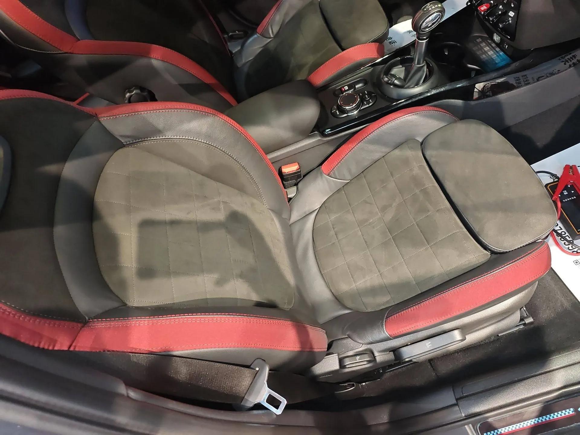 MINI JCW CLUBMAN 2017 2.0T JOHN COOPER WORKS Geek — миниатюра 23