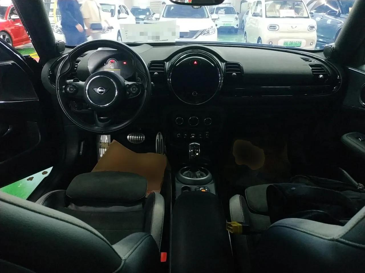 MINI JCW CLUBMAN 2021 2.0T JOHN COOPER WORKS ALL-IN — миниатюра 13