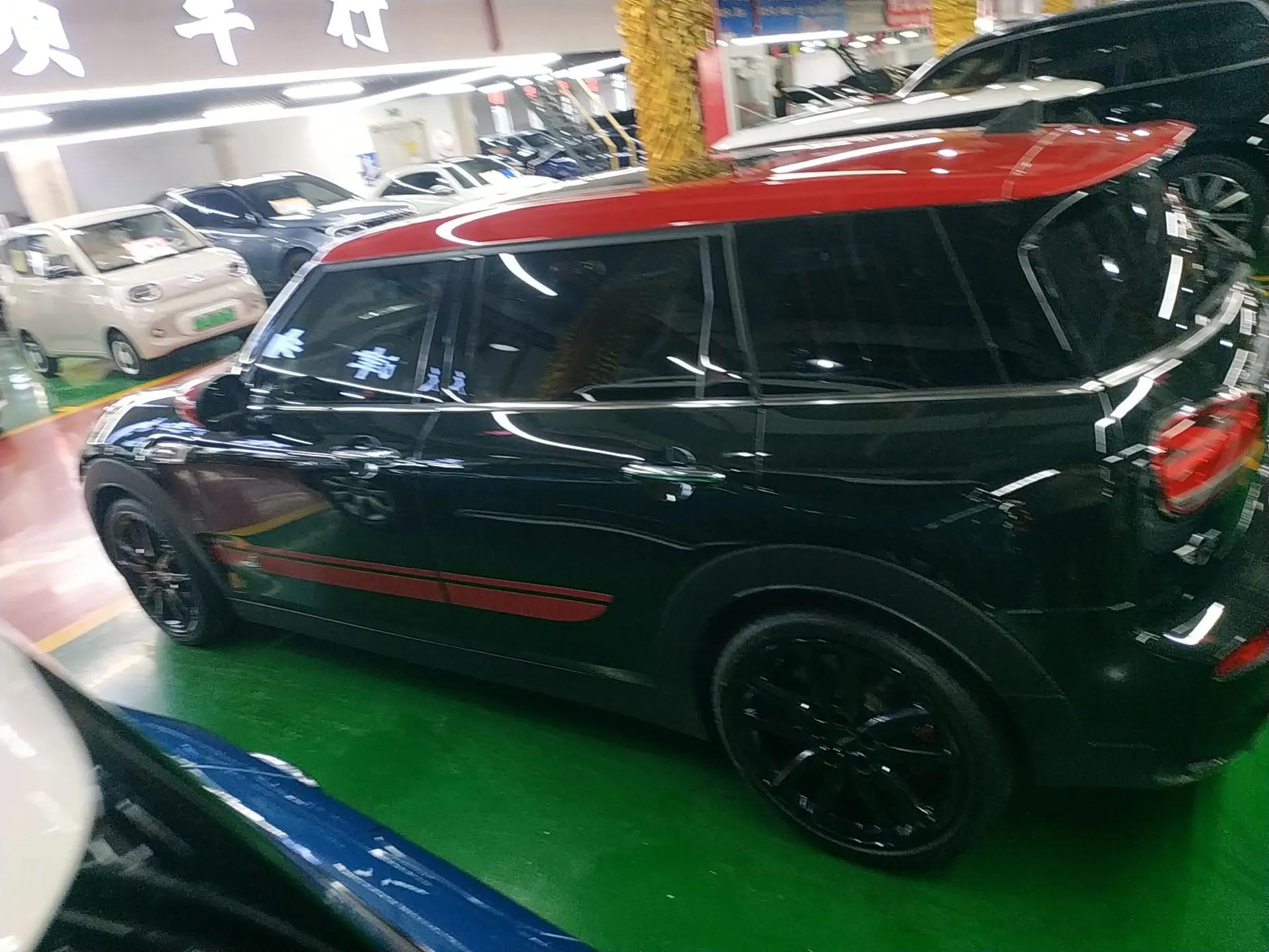 MINI JCW CLUBMAN 2021 2.0T JOHN COOPER WORKS ALL-IN — миниатюра 4