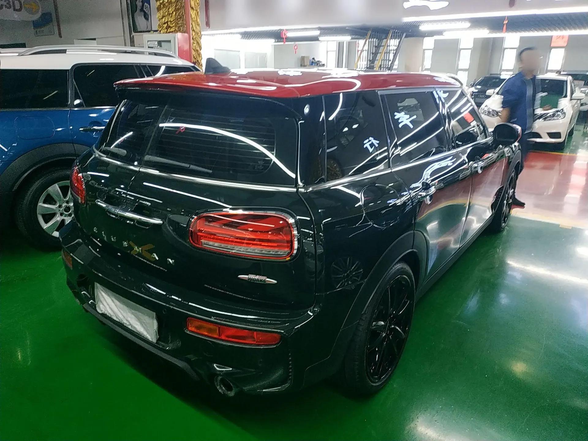MINI JCW CLUBMAN 2021 2.0T JOHN COOPER WORKS ALL-IN — миниатюра 6
