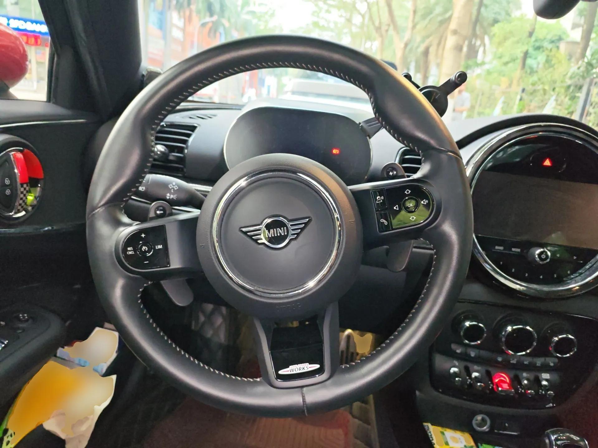 MINI JCW CLUBMAN 2021 2.0T JOHN COOPER WORKS ALL-IN — миниатюра 11
