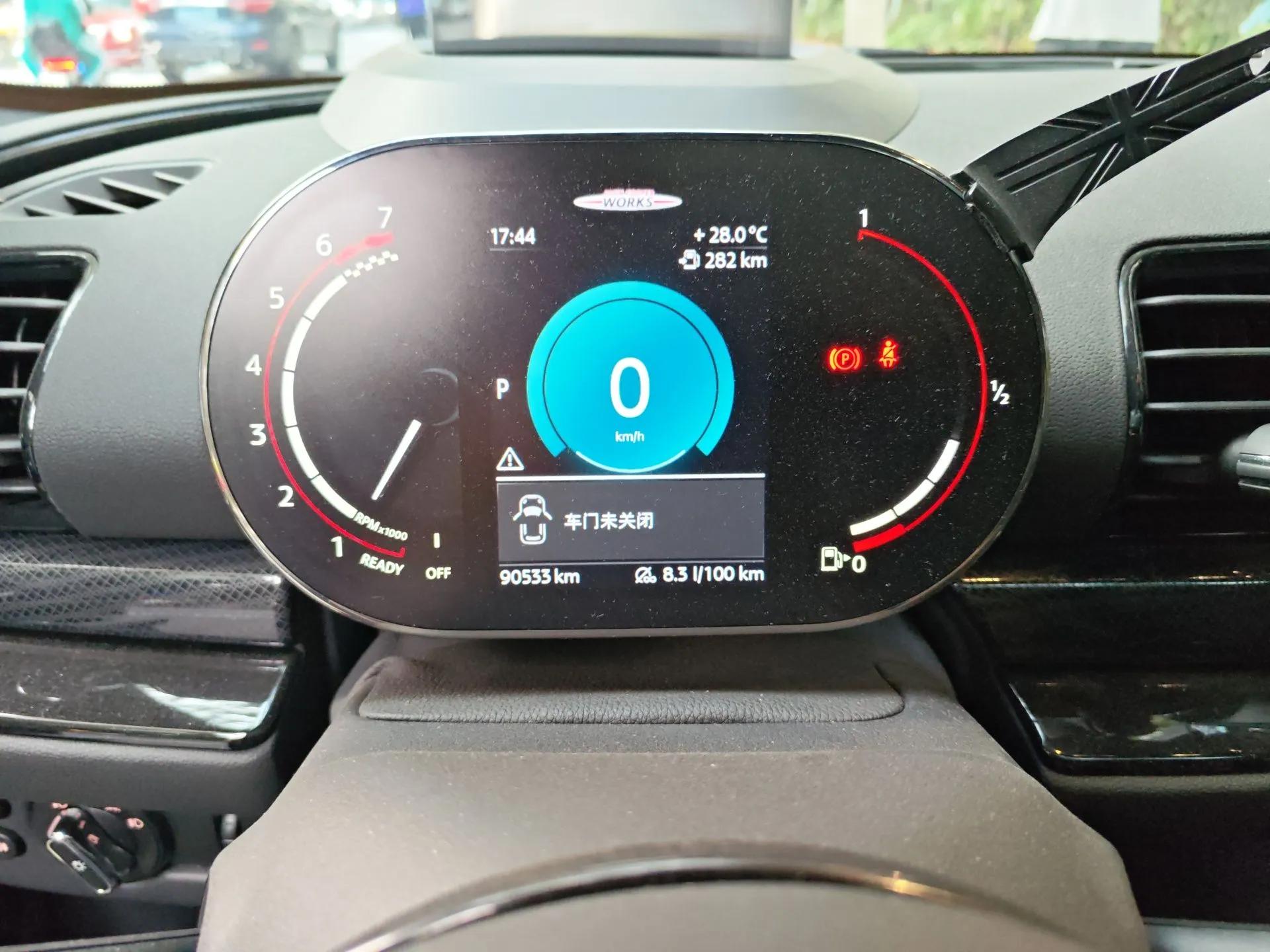 MINI JCW CLUBMAN 2021 2.0T JOHN COOPER WORKS ALL-IN — миниатюра 12