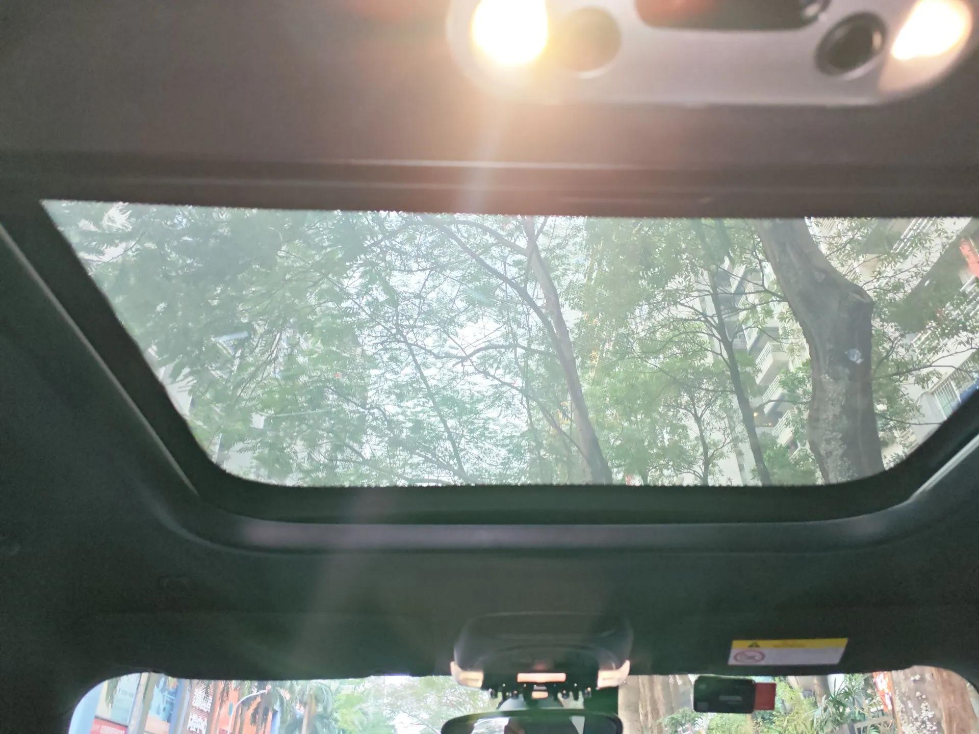 MINI JCW CLUBMAN 2021 2.0T JOHN COOPER WORKS ALL-IN — миниатюра 19