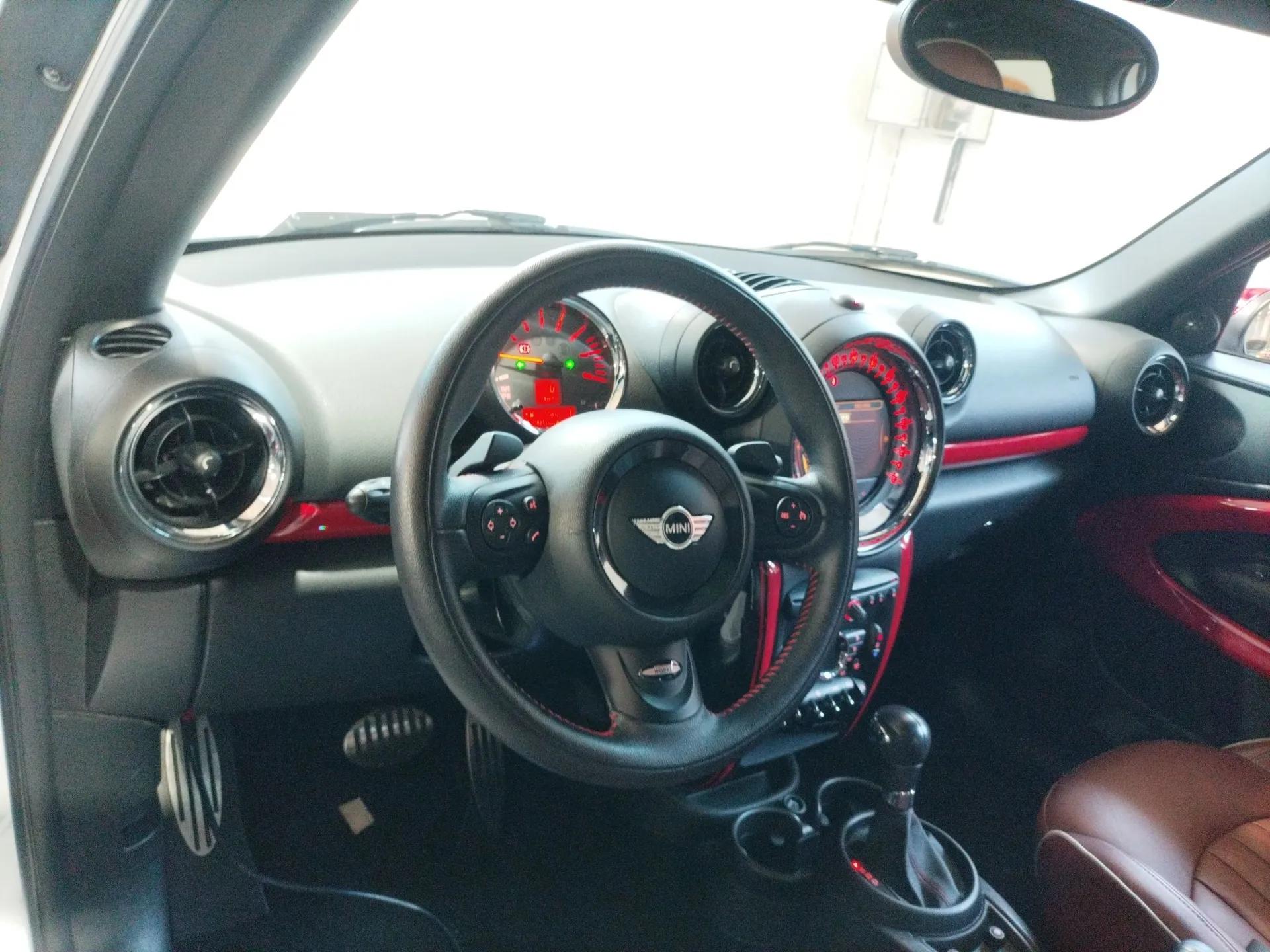 MINI JCW PACEMAN 2013 1.6T JOHN COOPER WORKS ALL4 — миниатюра 12