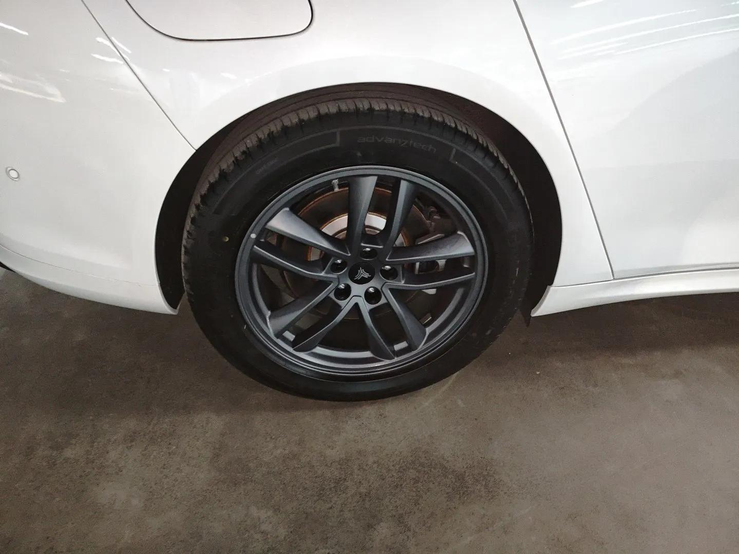 NETA S Shooting Brake 2024 Range-Extended 300 Standard Edition — миниатюра 10