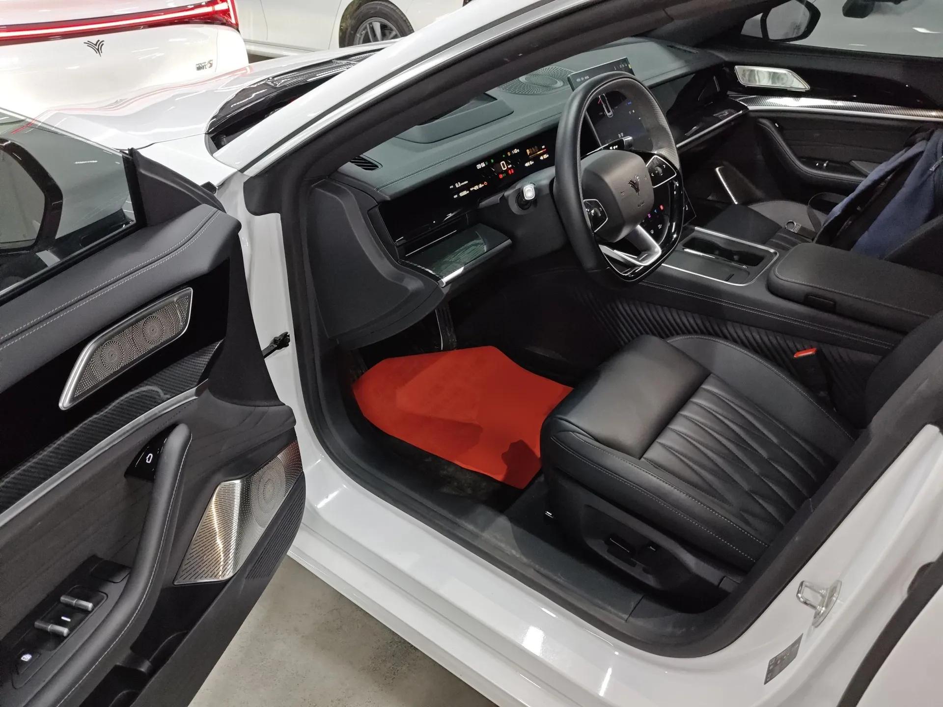 NETA S Shooting Brake 2024 Range-Extended 300 Standard Edition — миниатюра 18