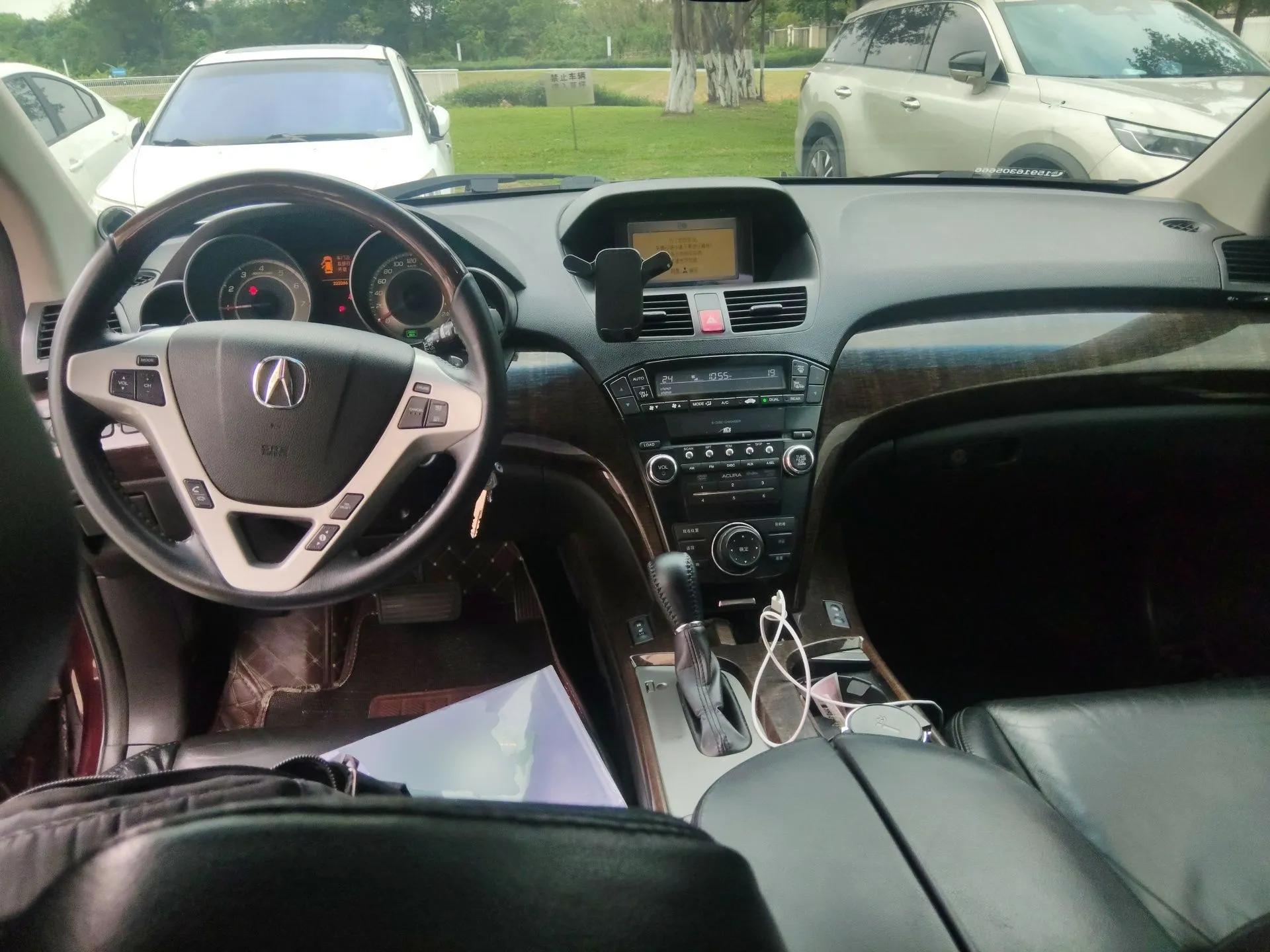 Acura MDX 2010 3.7 Standard Edition — миниатюра 10
