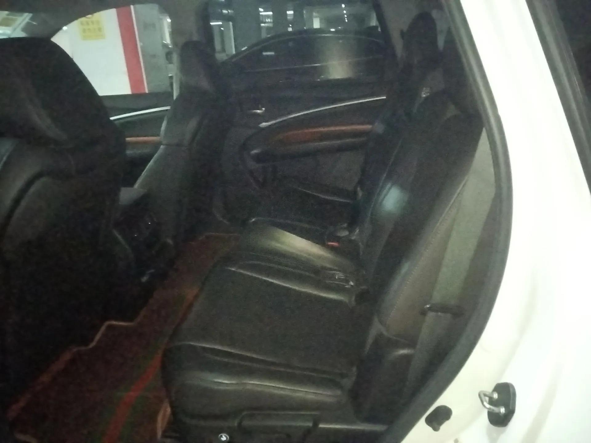 Acura MDX 2014 3.5L Elite Edition — миниатюра 18