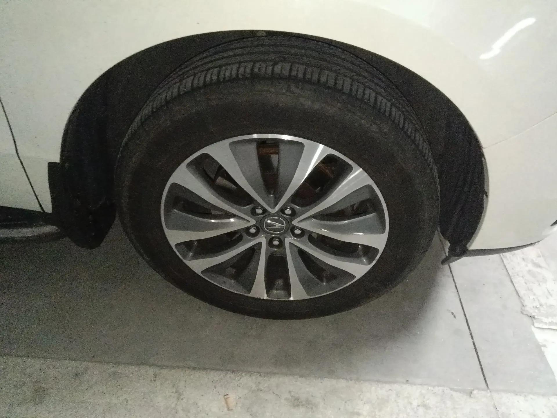 Acura MDX 2014 3.5L Elite Edition — миниатюра 8