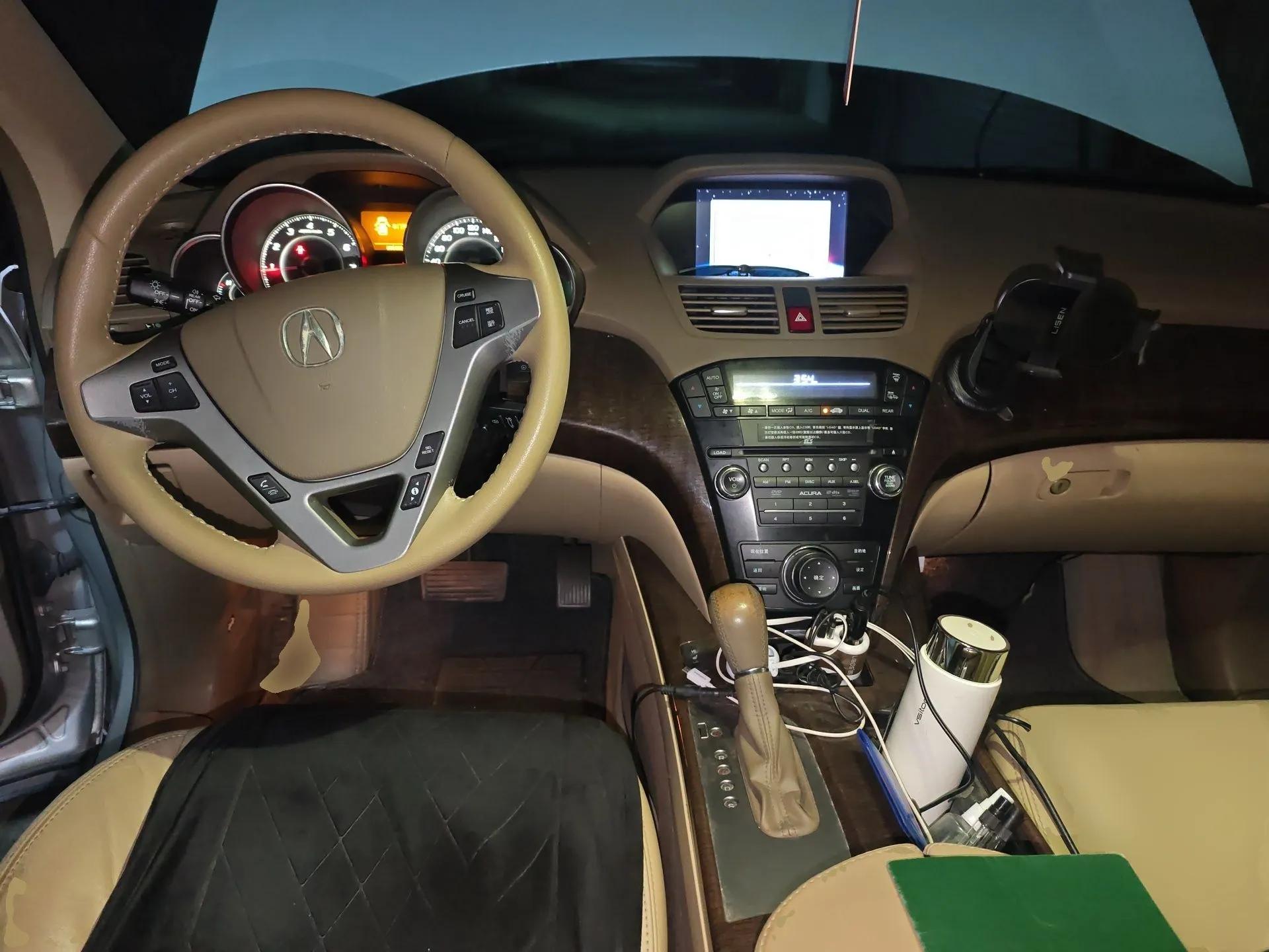 Acura MDX 2010 3.7 Standard Edition — миниатюра 10