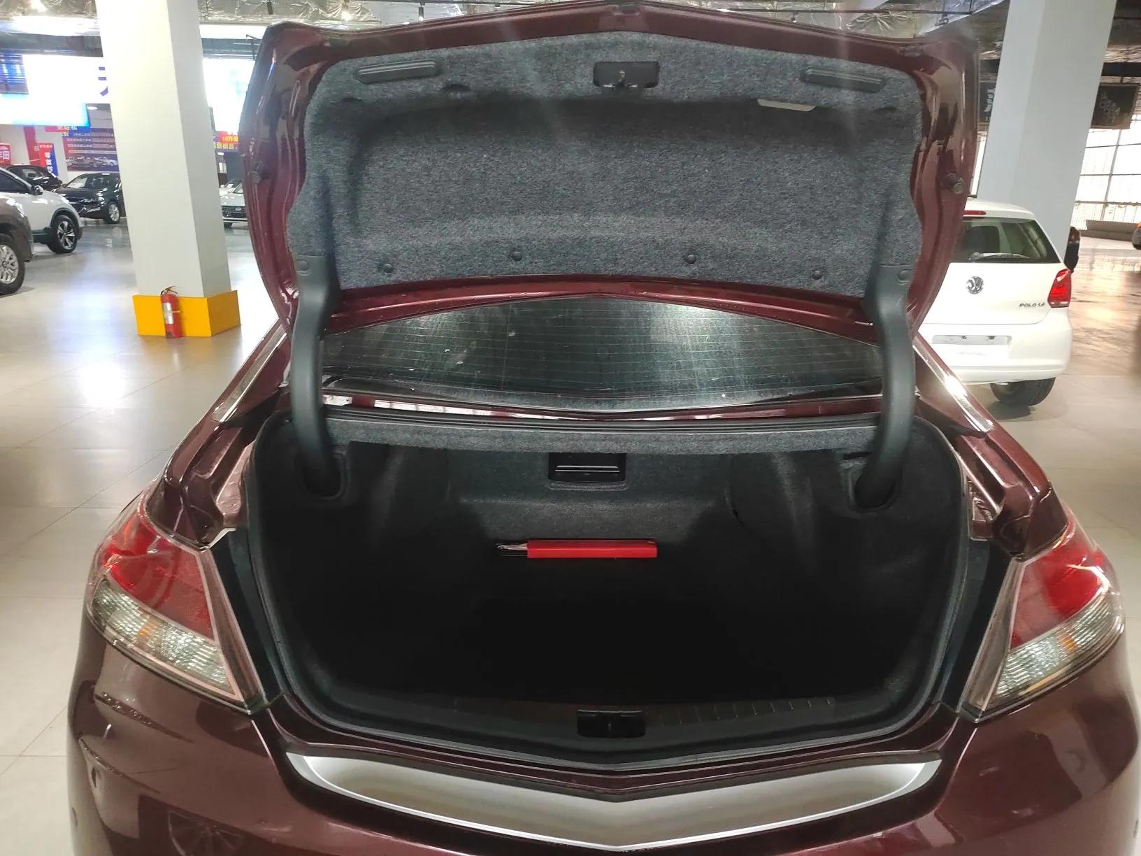 Acura TL 2012 3.5 Standard Edition — миниатюра 22