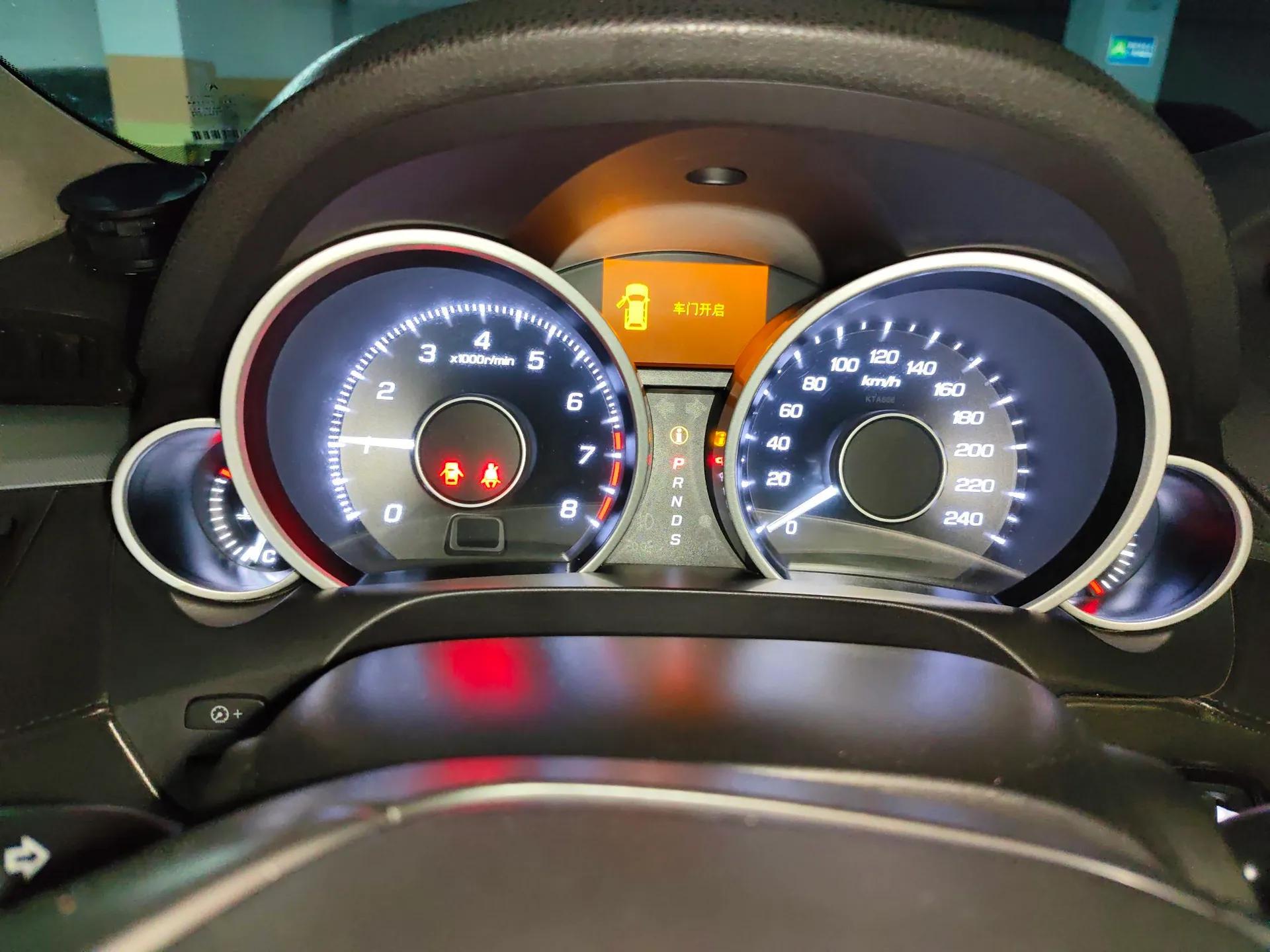 Acura ZDX 2012 3.7 Standard Edition — миниатюра 12