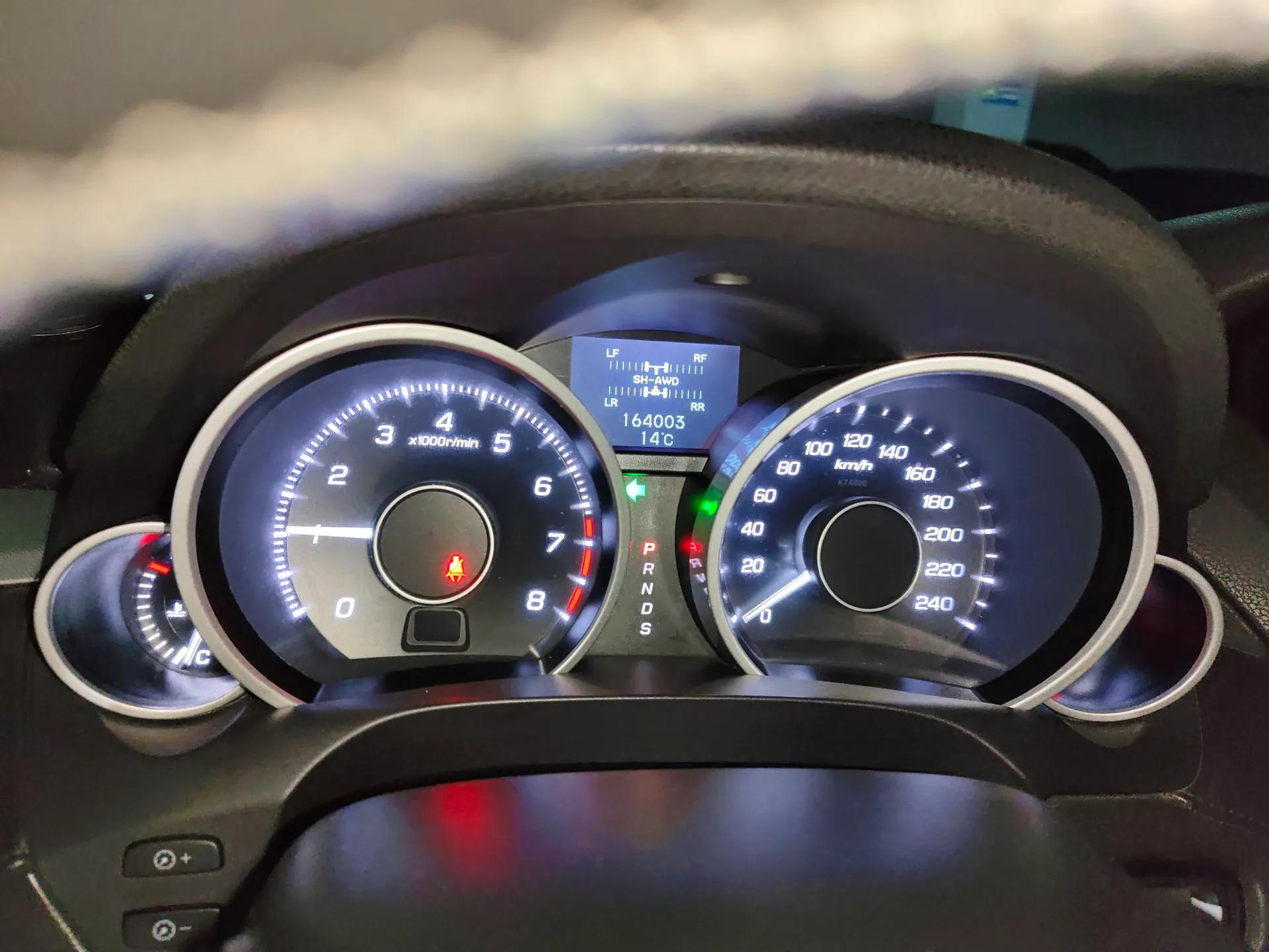 Acura ZDX 2012 3.7 Standard Edition — миниатюра 13