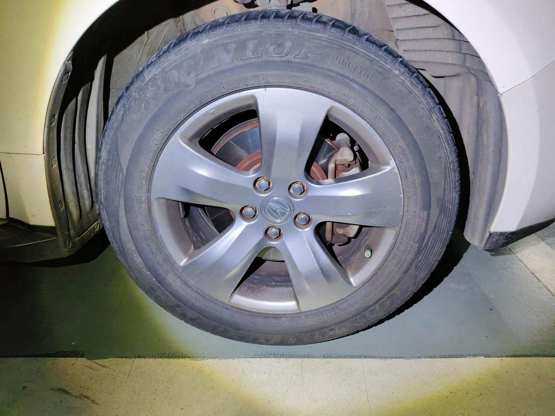Acura ZDX 2012 3.7 Standard Edition — миниатюра 8
