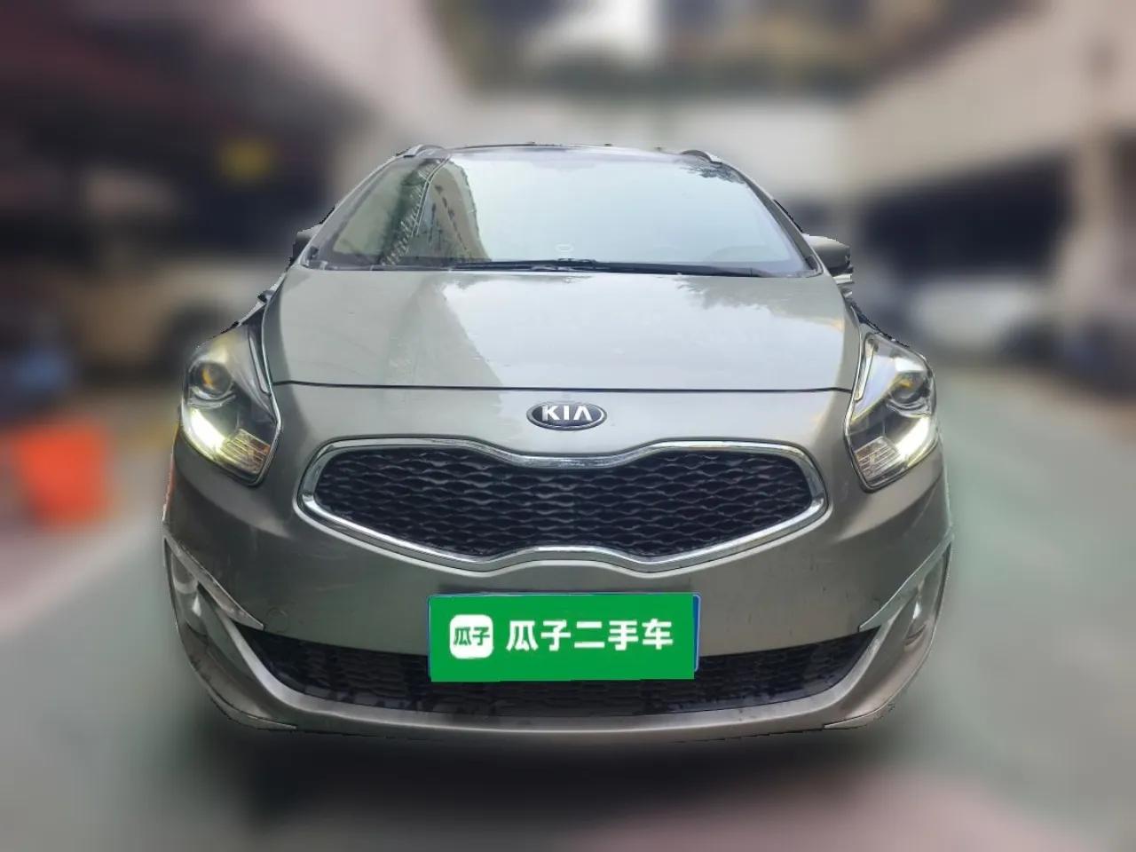 Kia Carens 2013 2.0L 7-Seater Automatic Standard Version China IV Standard — миниатюра 2
