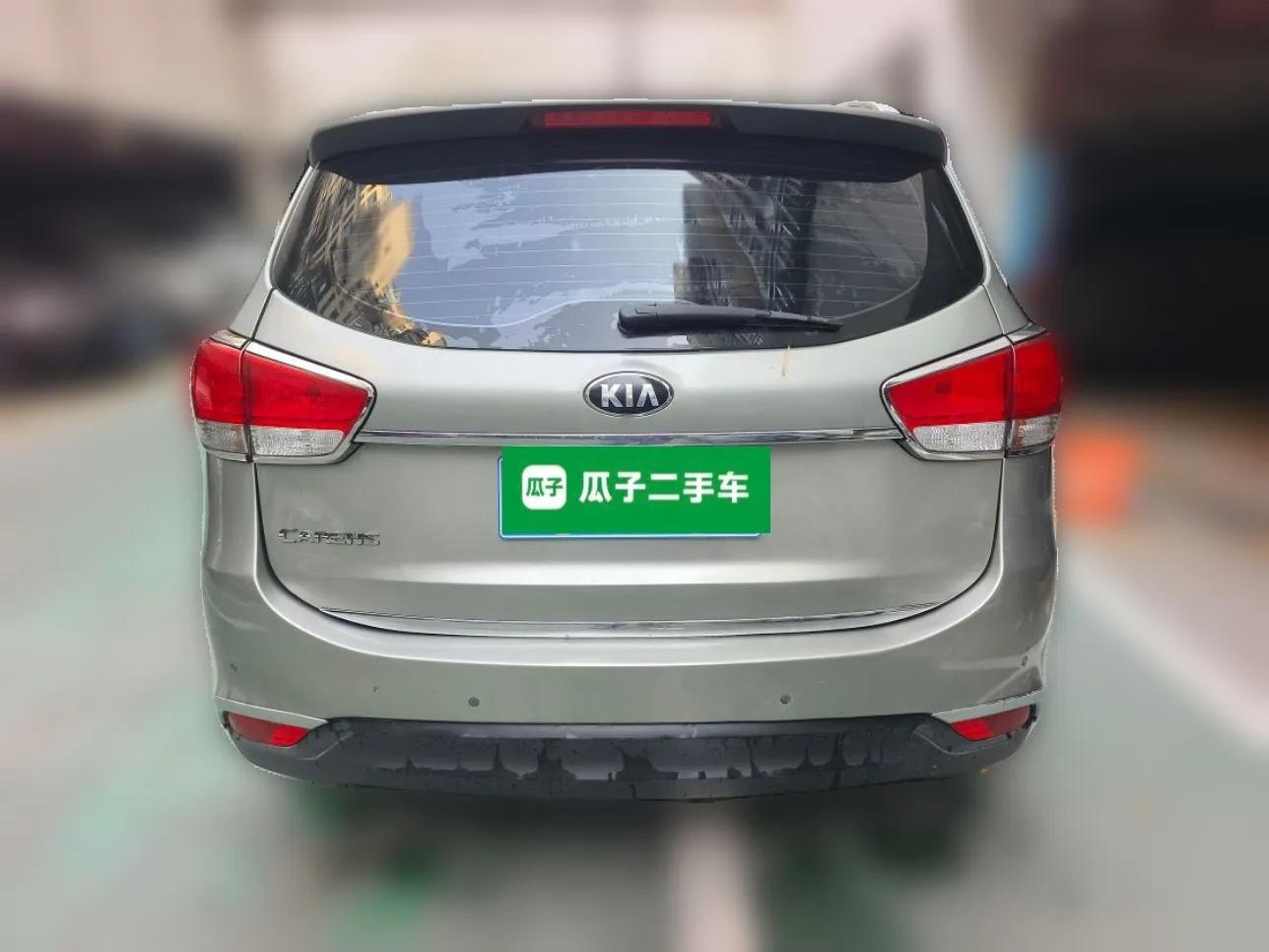Kia Carens 2013 2.0L 7-Seater Automatic Standard Version China IV Standard — миниатюра 5