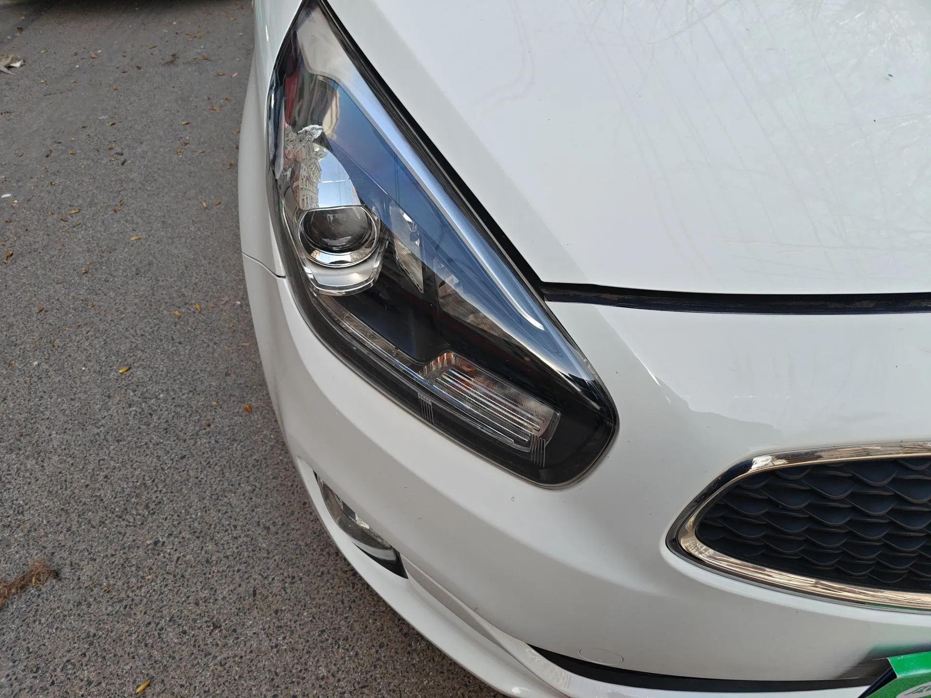 Kia Carens 2013 2.0L 7-Seater Automatic Comfort Edition China V Standard — миниатюра 7