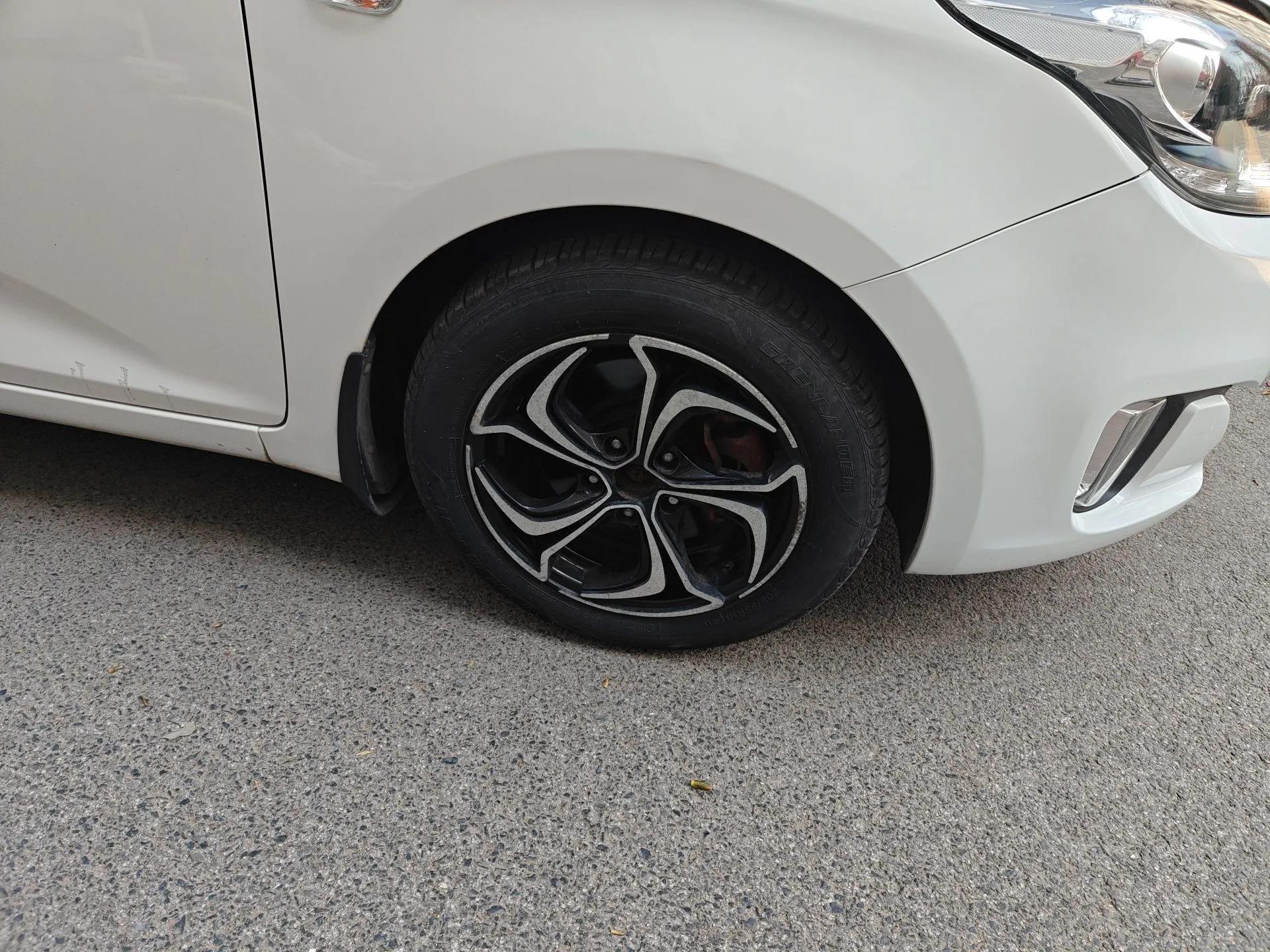 Kia Carens 2013 2.0L 7-Seater Automatic Comfort Edition China V Standard — миниатюра 8
